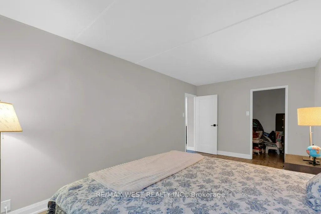2 Glamorgan Avenue, #203