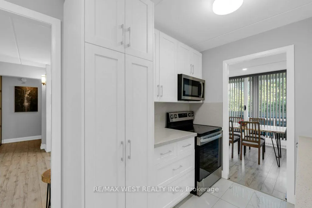2 Glamorgan Avenue, #203