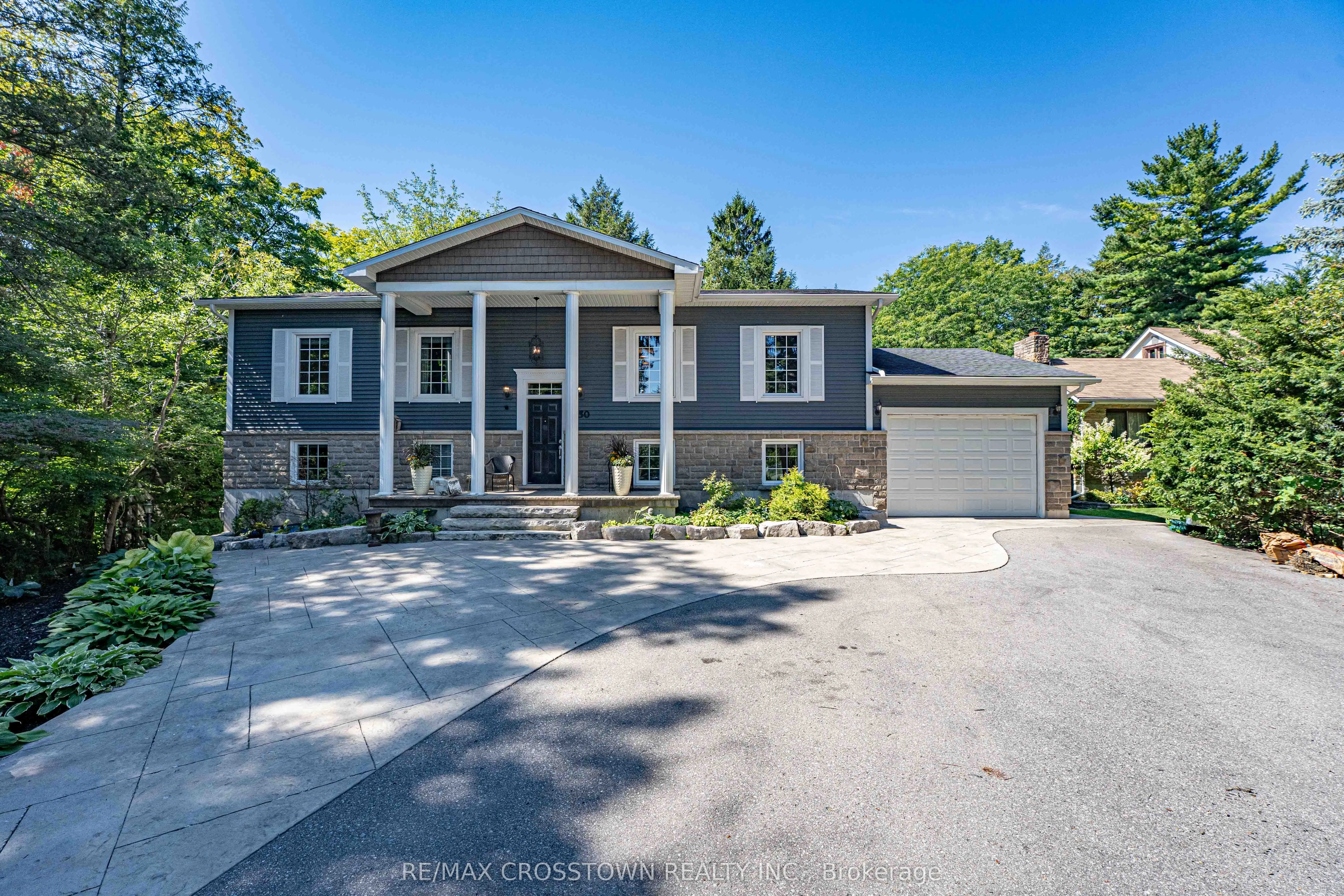 50 Chine Drive