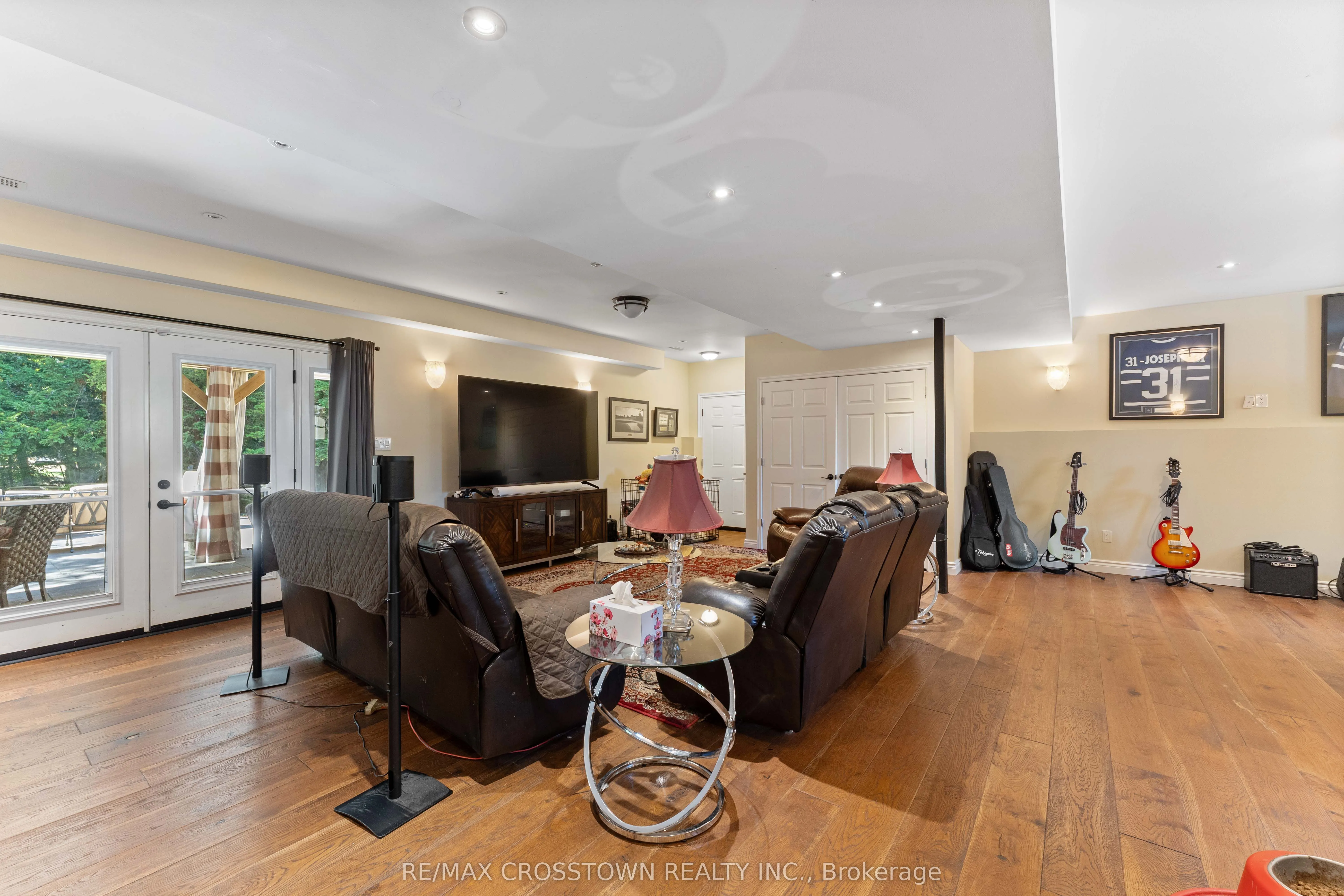 50 Chine Drive
