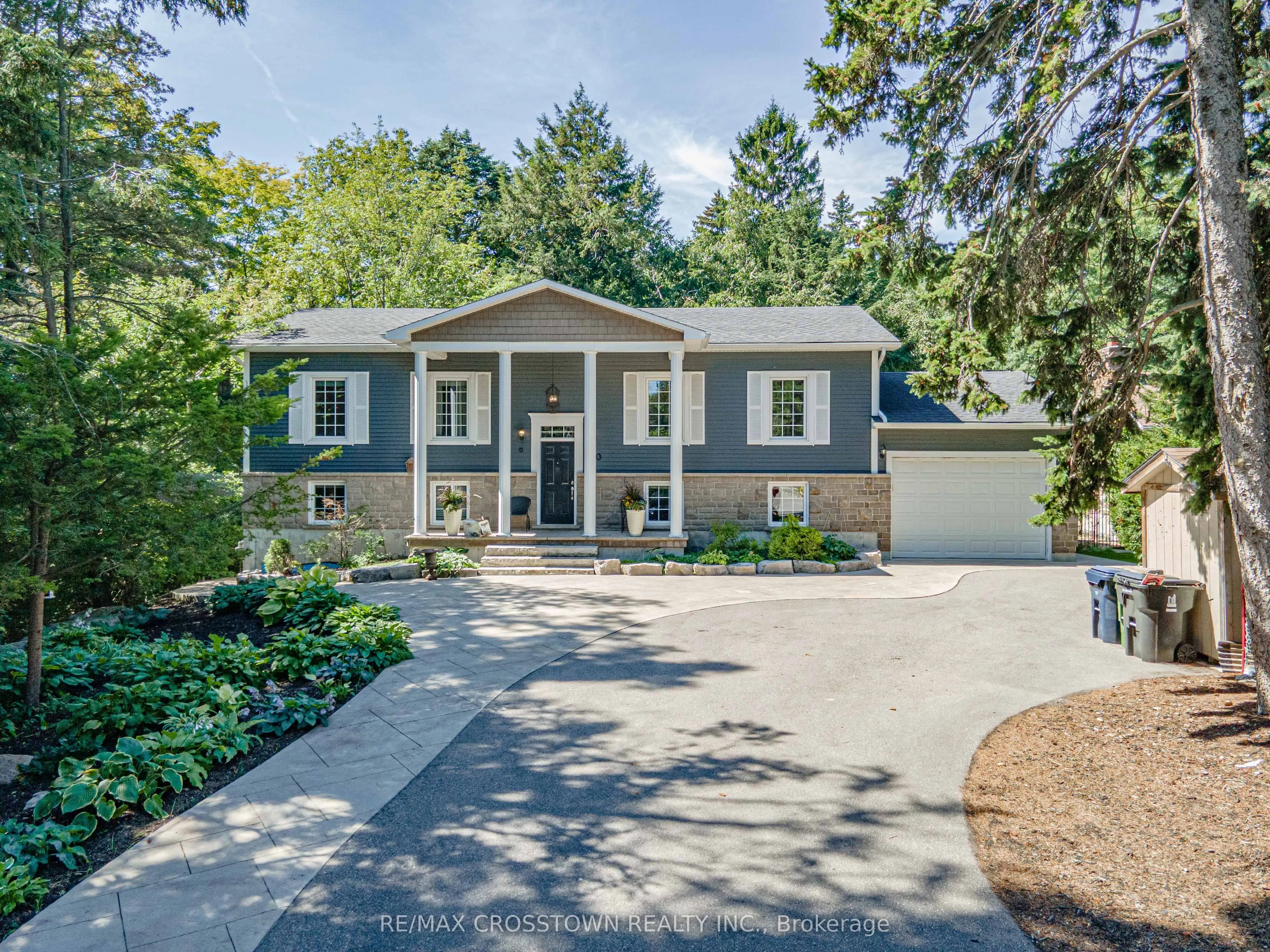 50 Chine Drive
