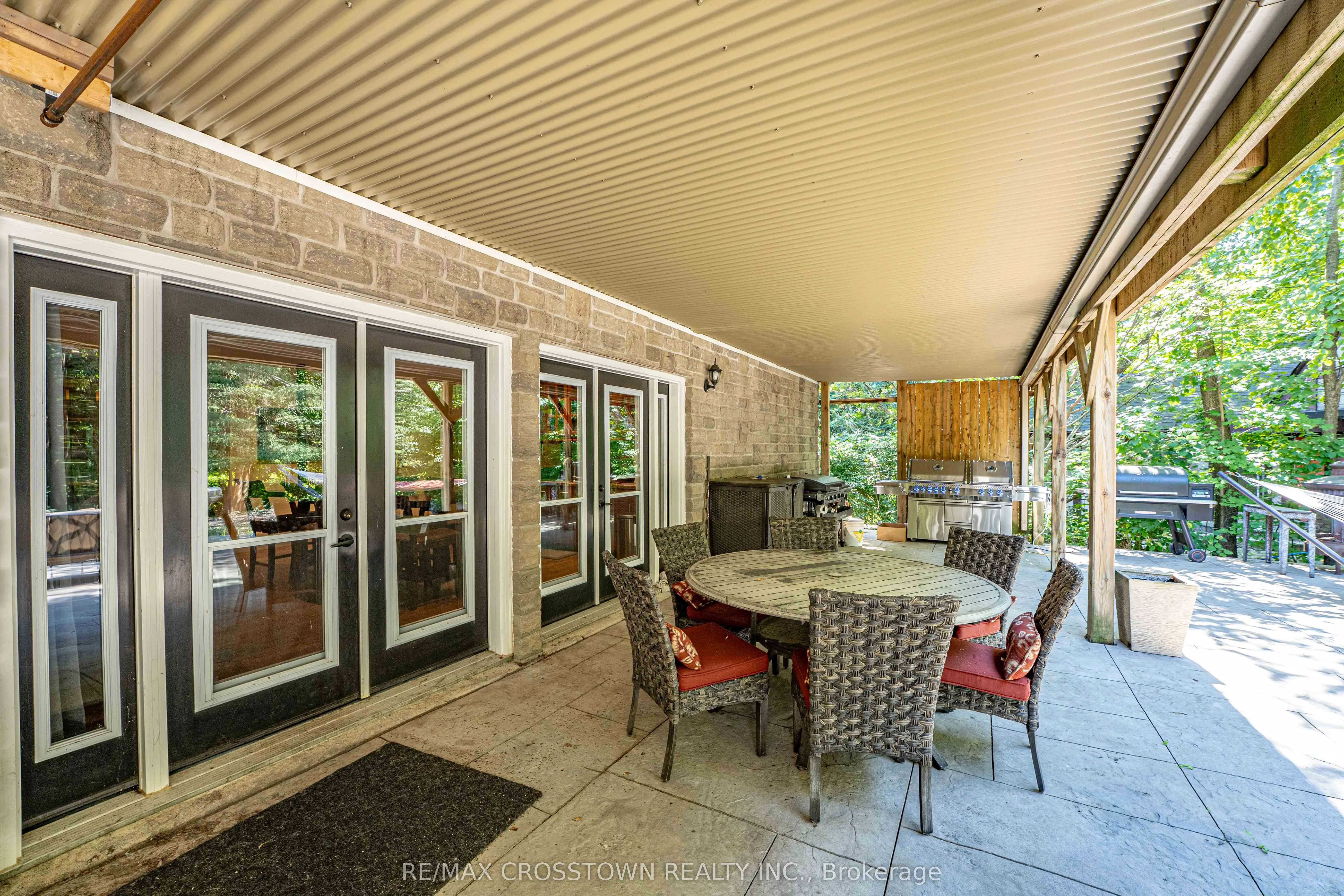 50 Chine Drive