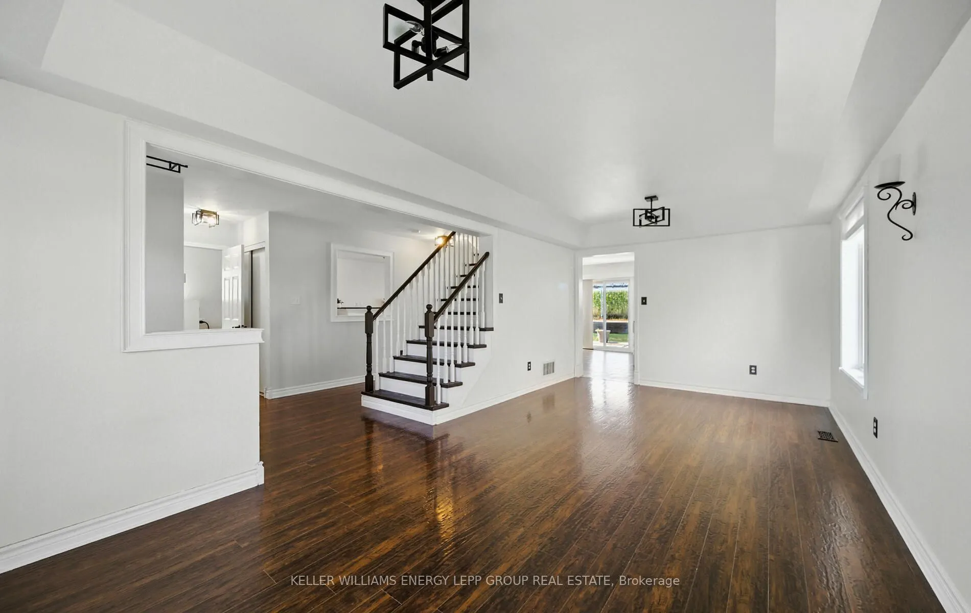 6 Hammond Street