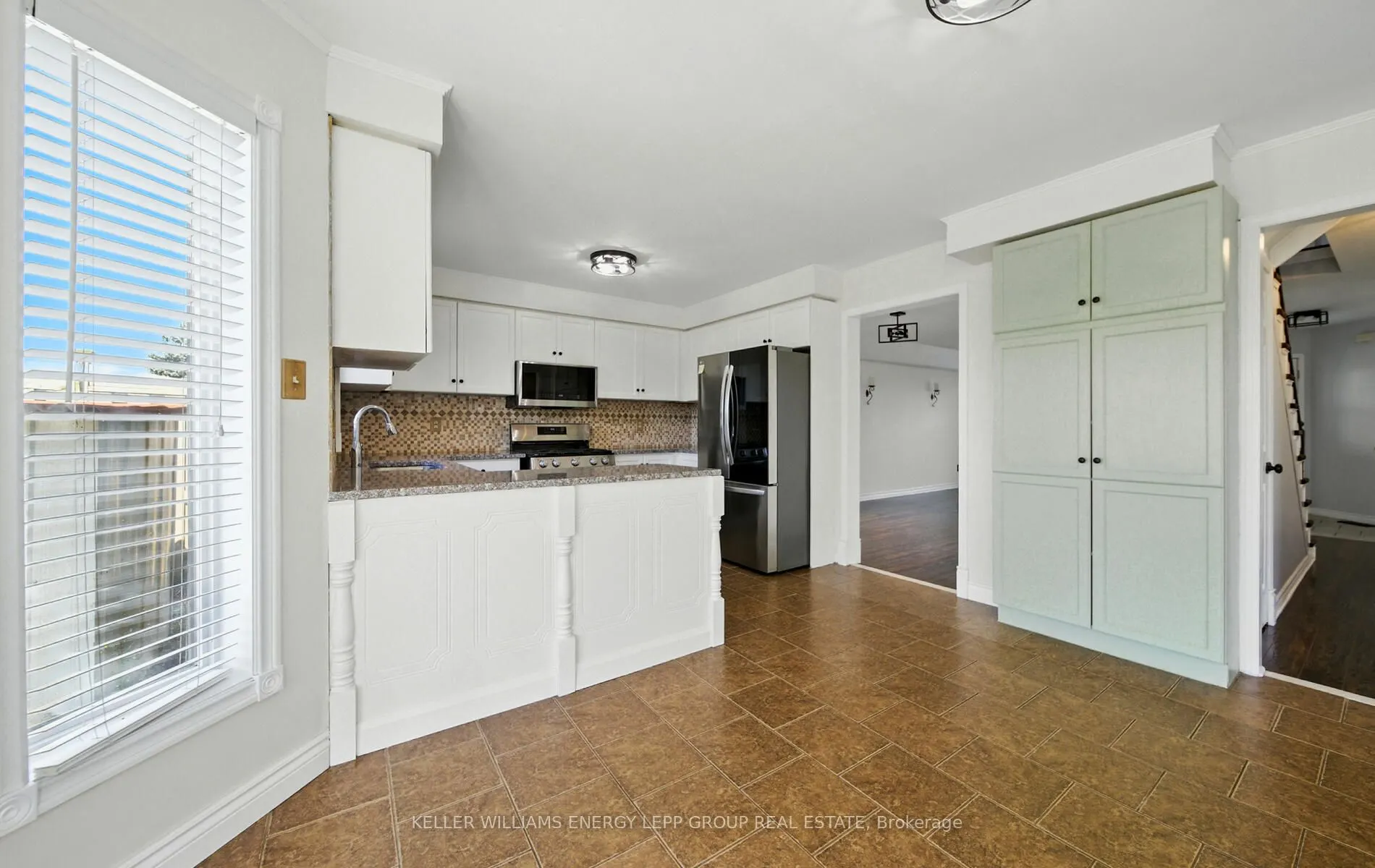 6 Hammond Street