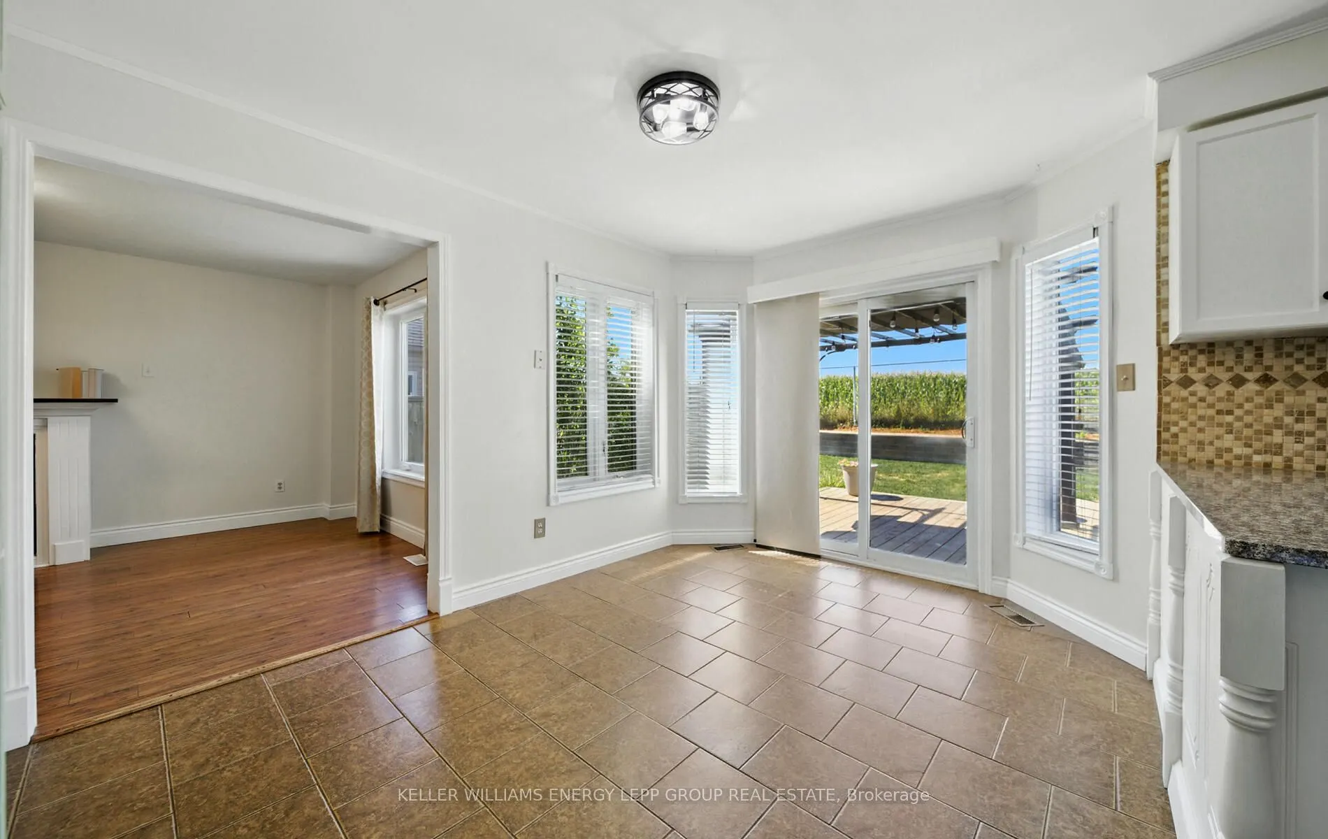 6 Hammond Street