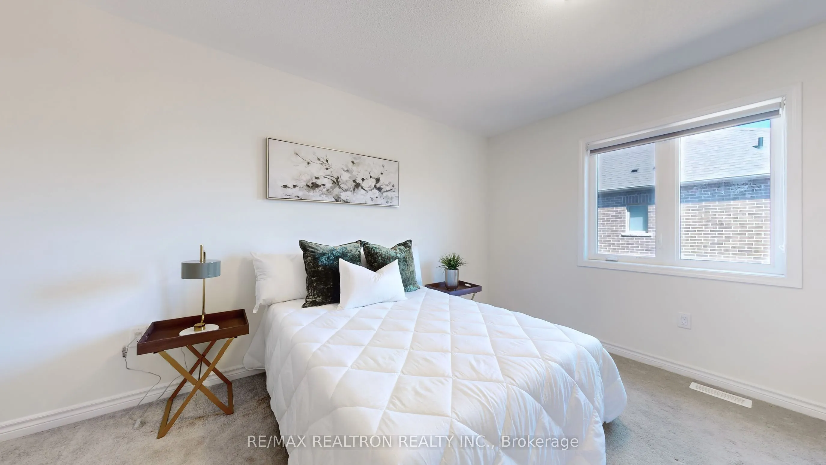 3309 Thunderbird Promenade