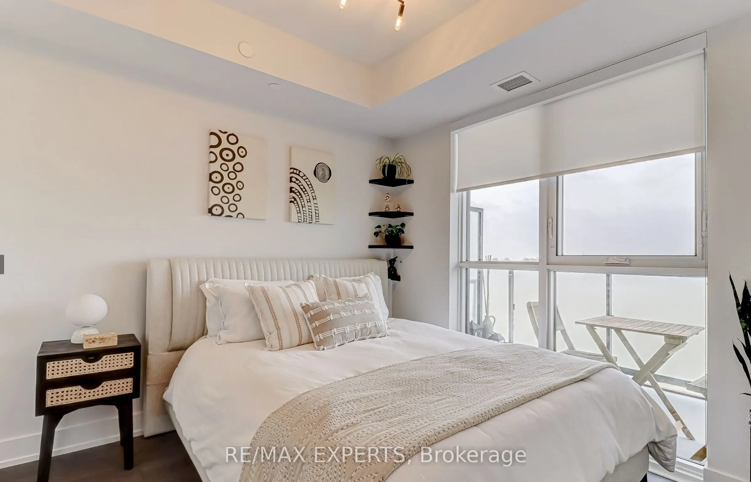2550 Simcoe Street N, #418