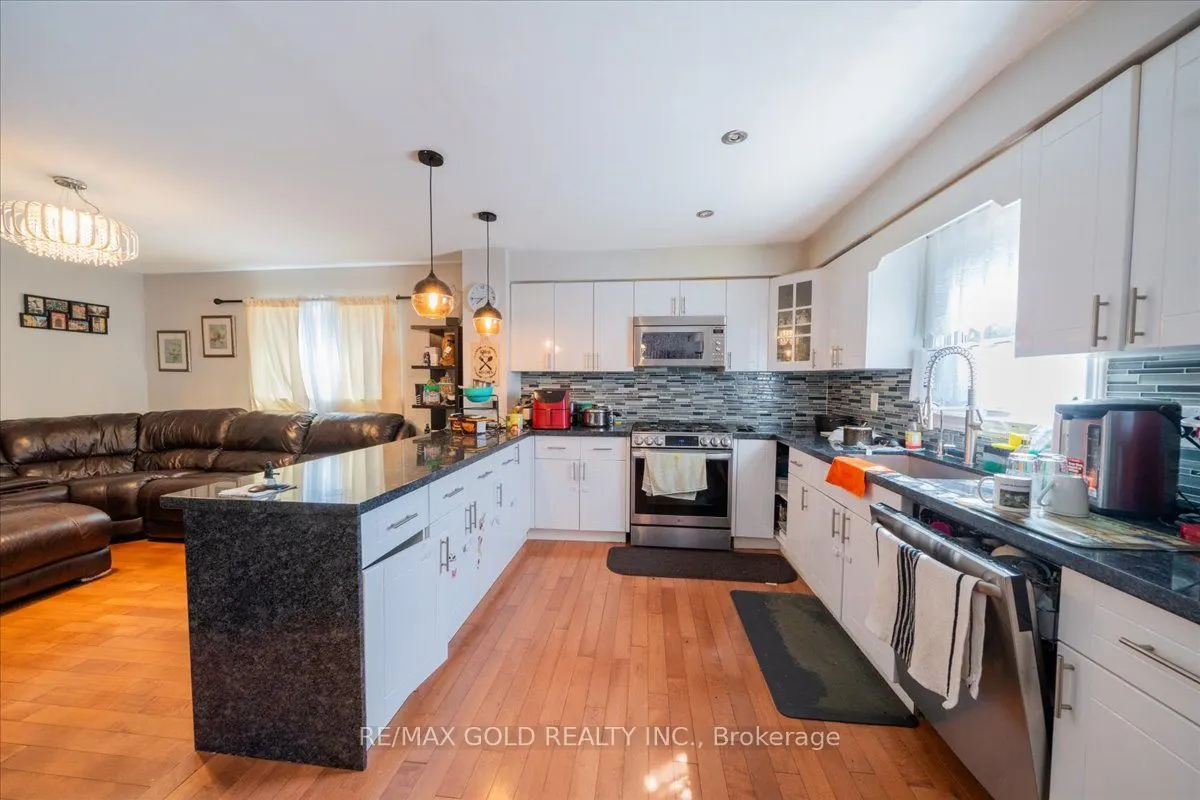 113 Rollo Drive N