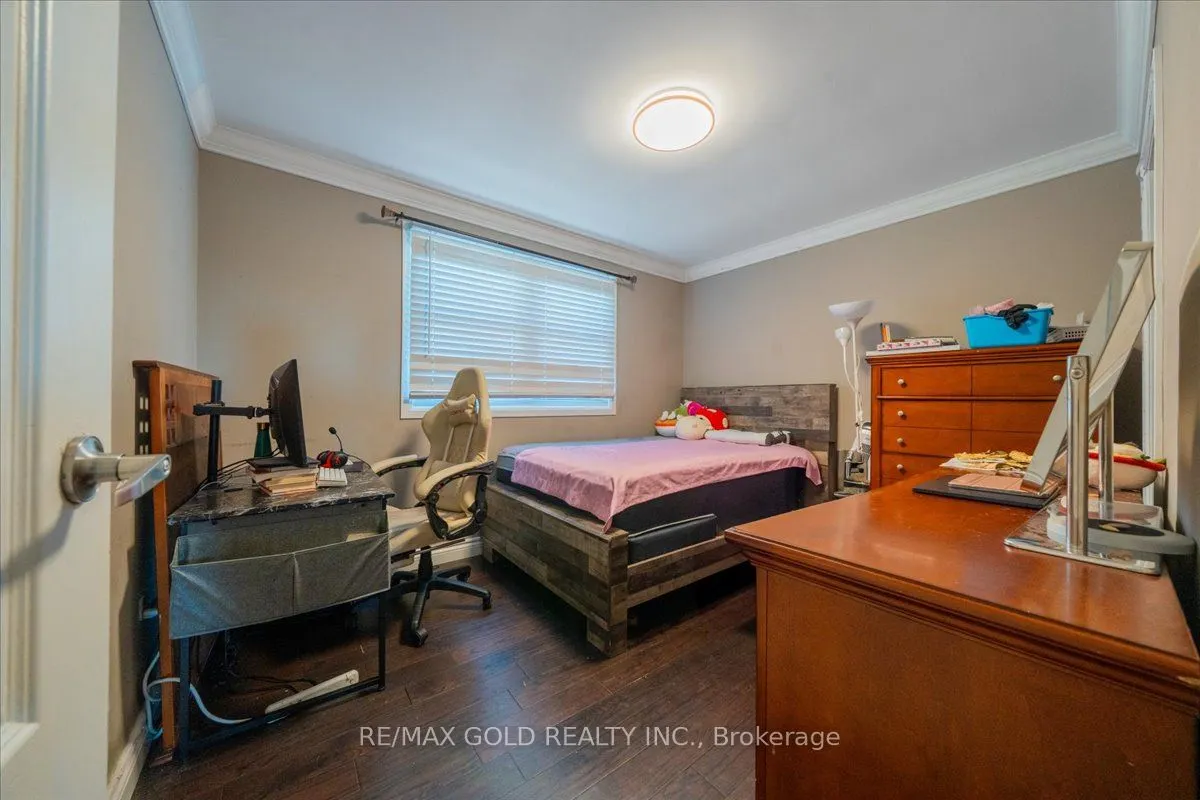 113 Rollo Drive N