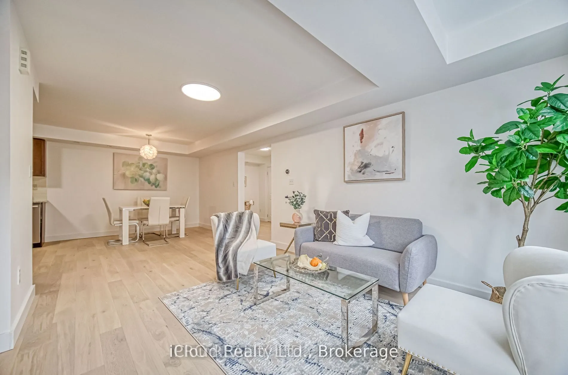 75 Carroll Street, #10