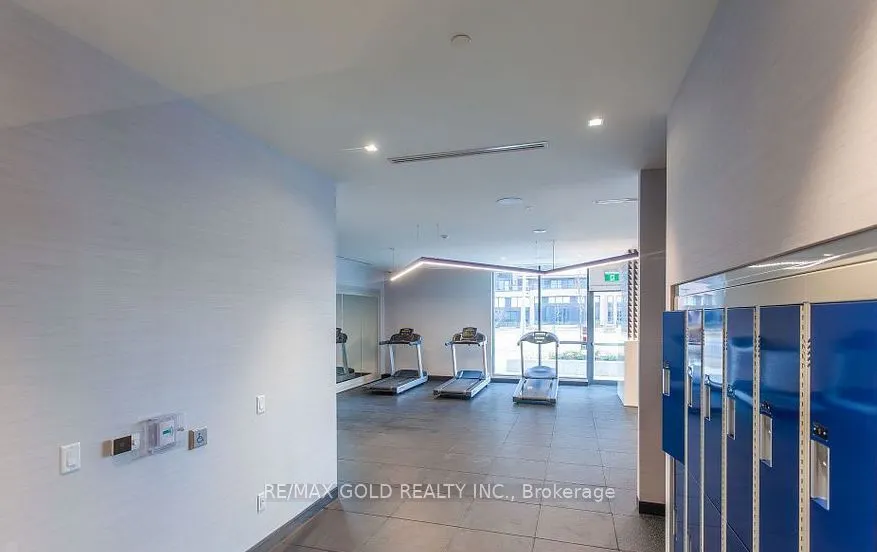 2545 Simcoe Street N, #1206