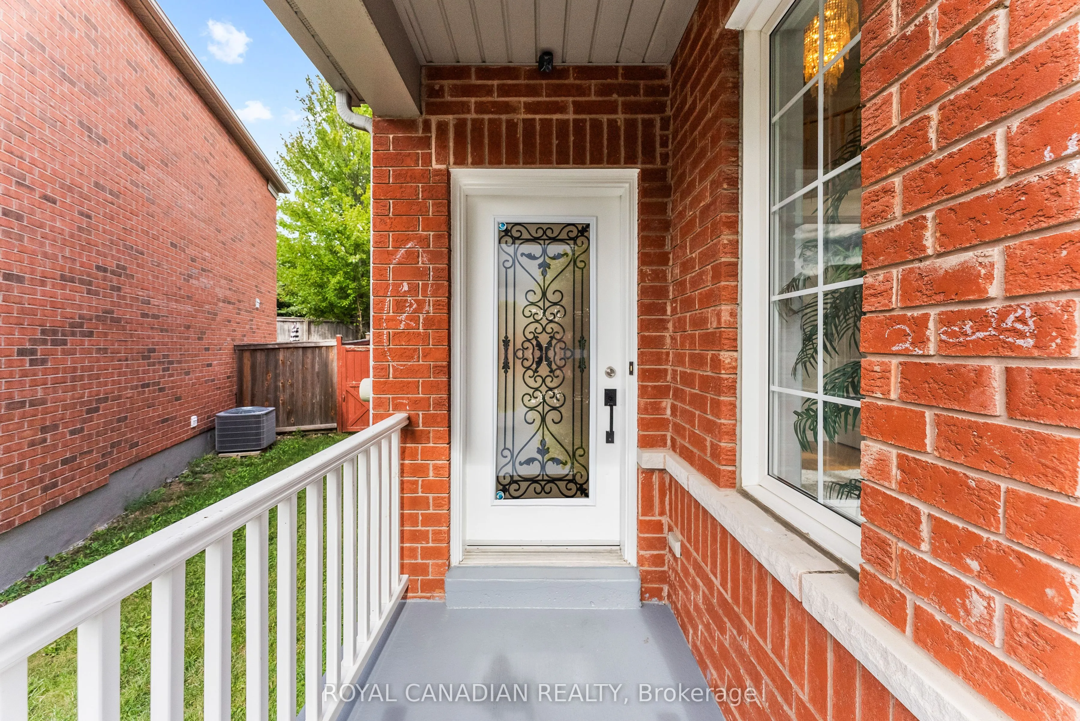 70 Morland Crescent