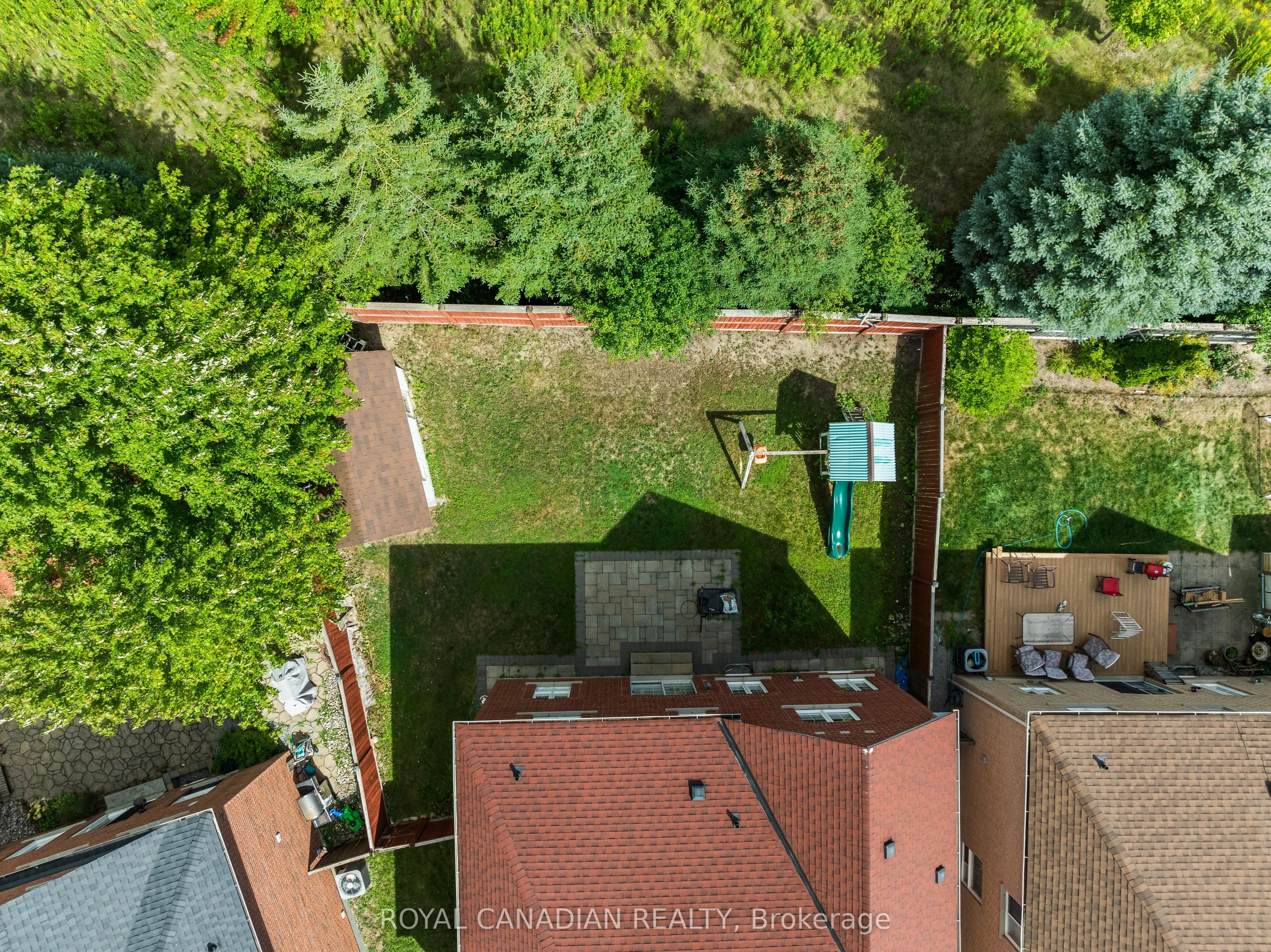 70 Morland Crescent