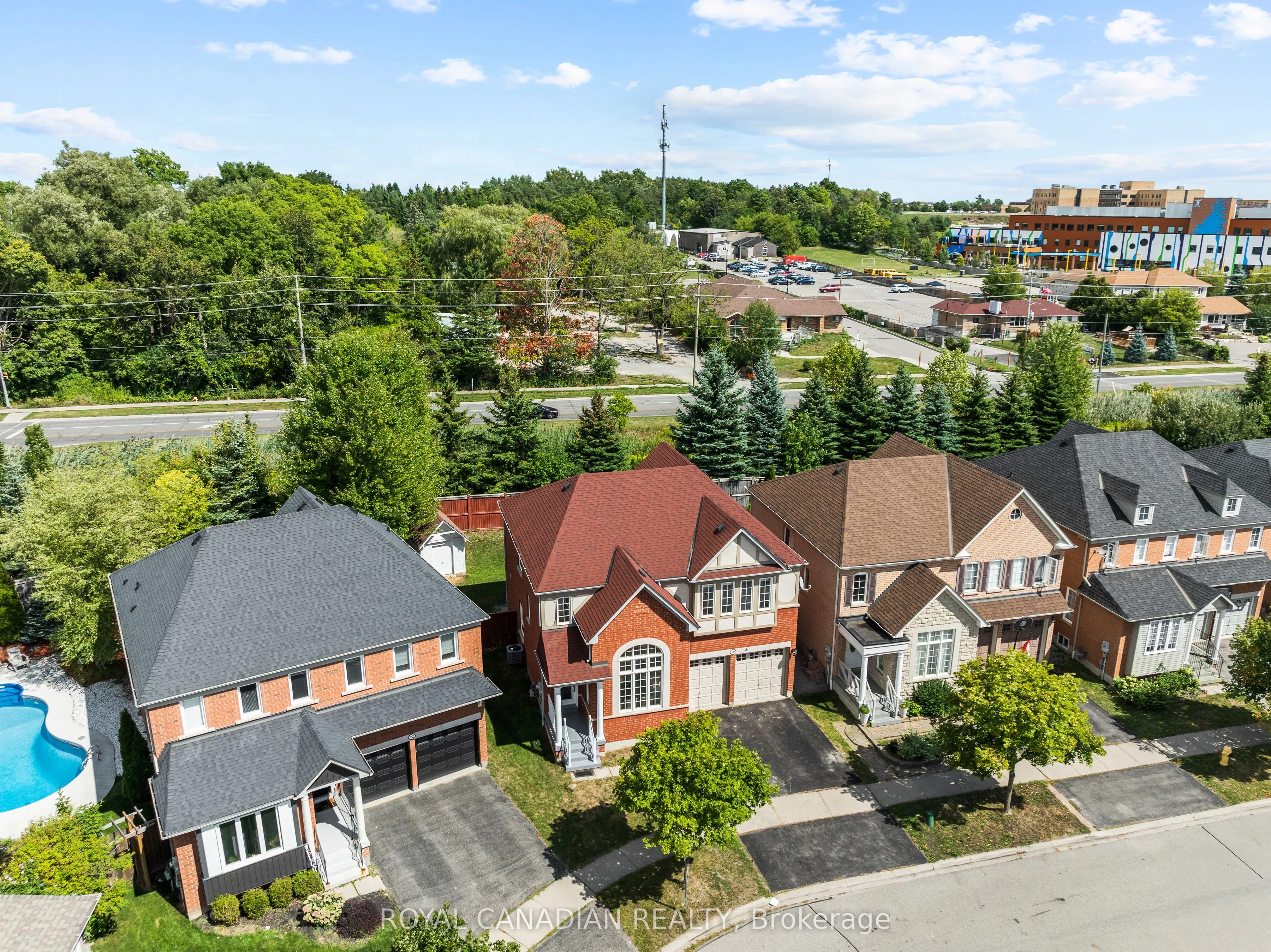 70 Morland Crescent