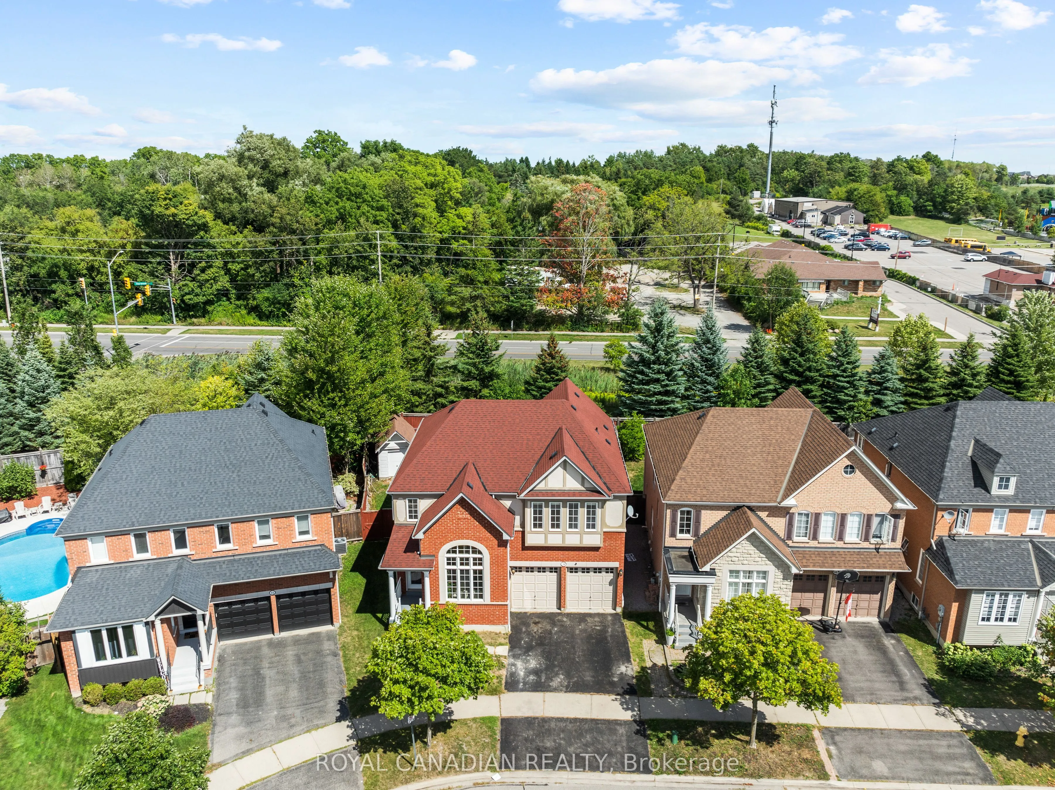 70 Morland Crescent
