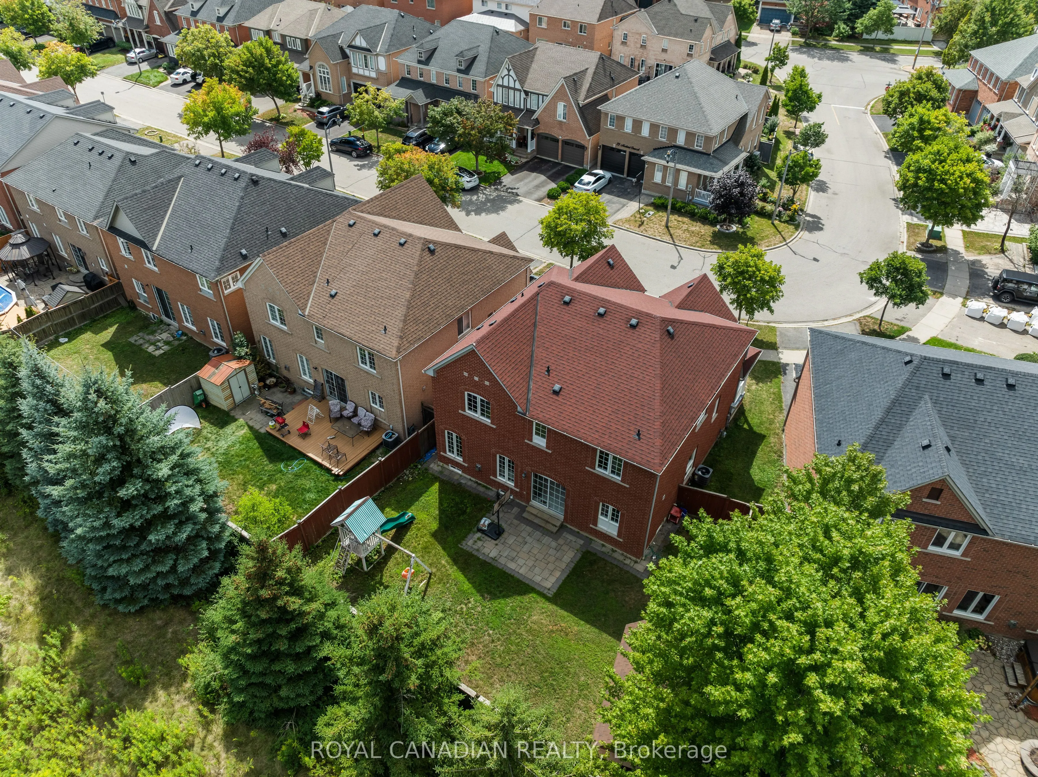 70 Morland Crescent