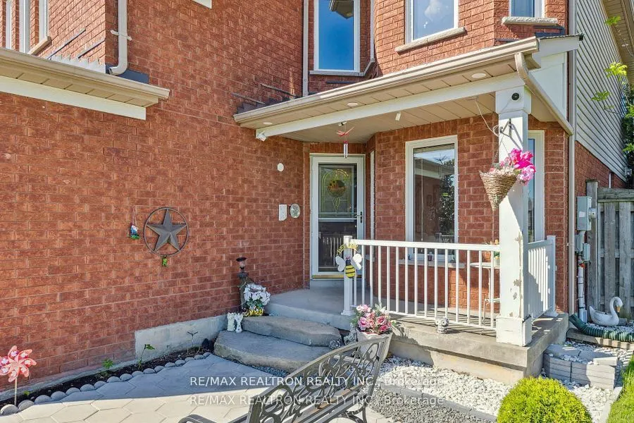 70 Padfield Drive
