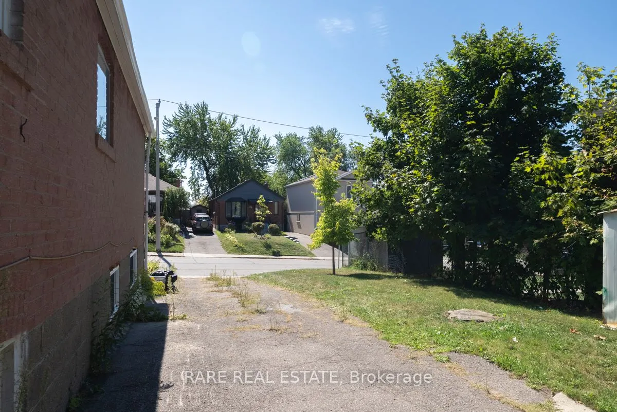 18 Galbraith Avenue