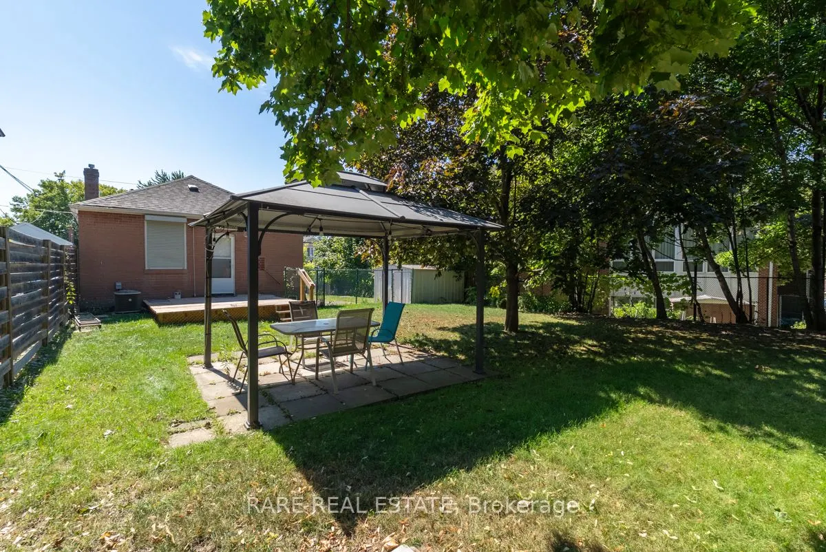 18 Galbraith Avenue