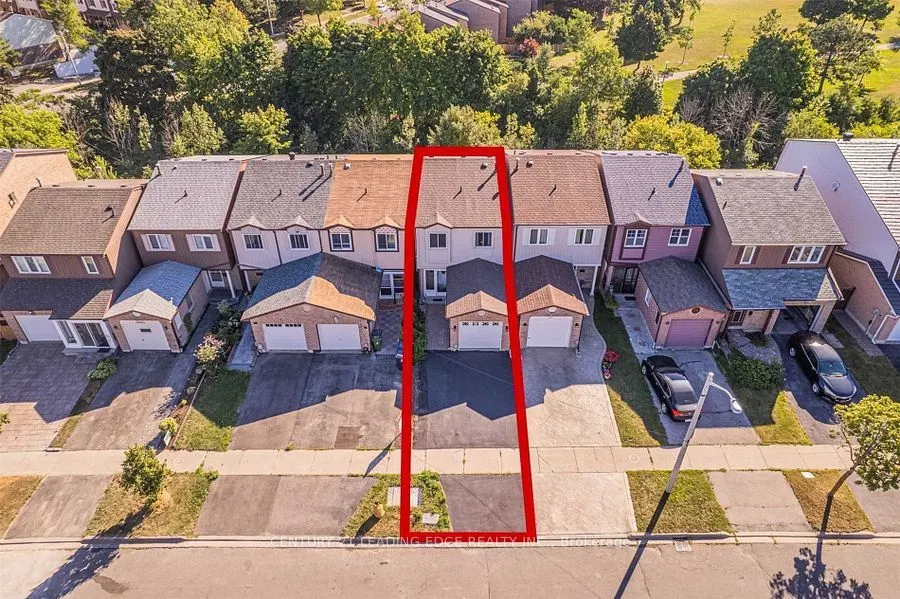 18 Tambrook Drive