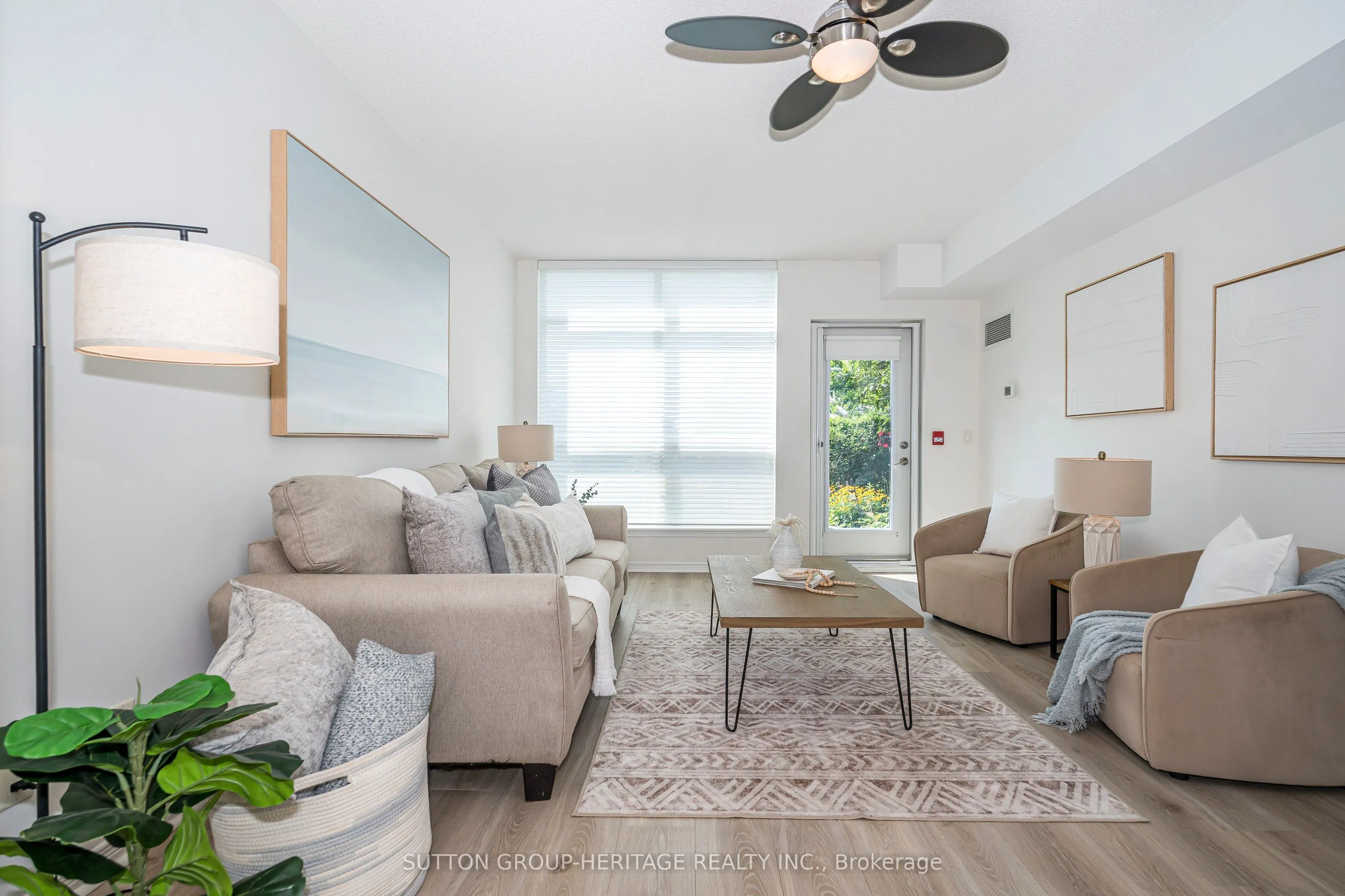 340 Watson Street W, #A02