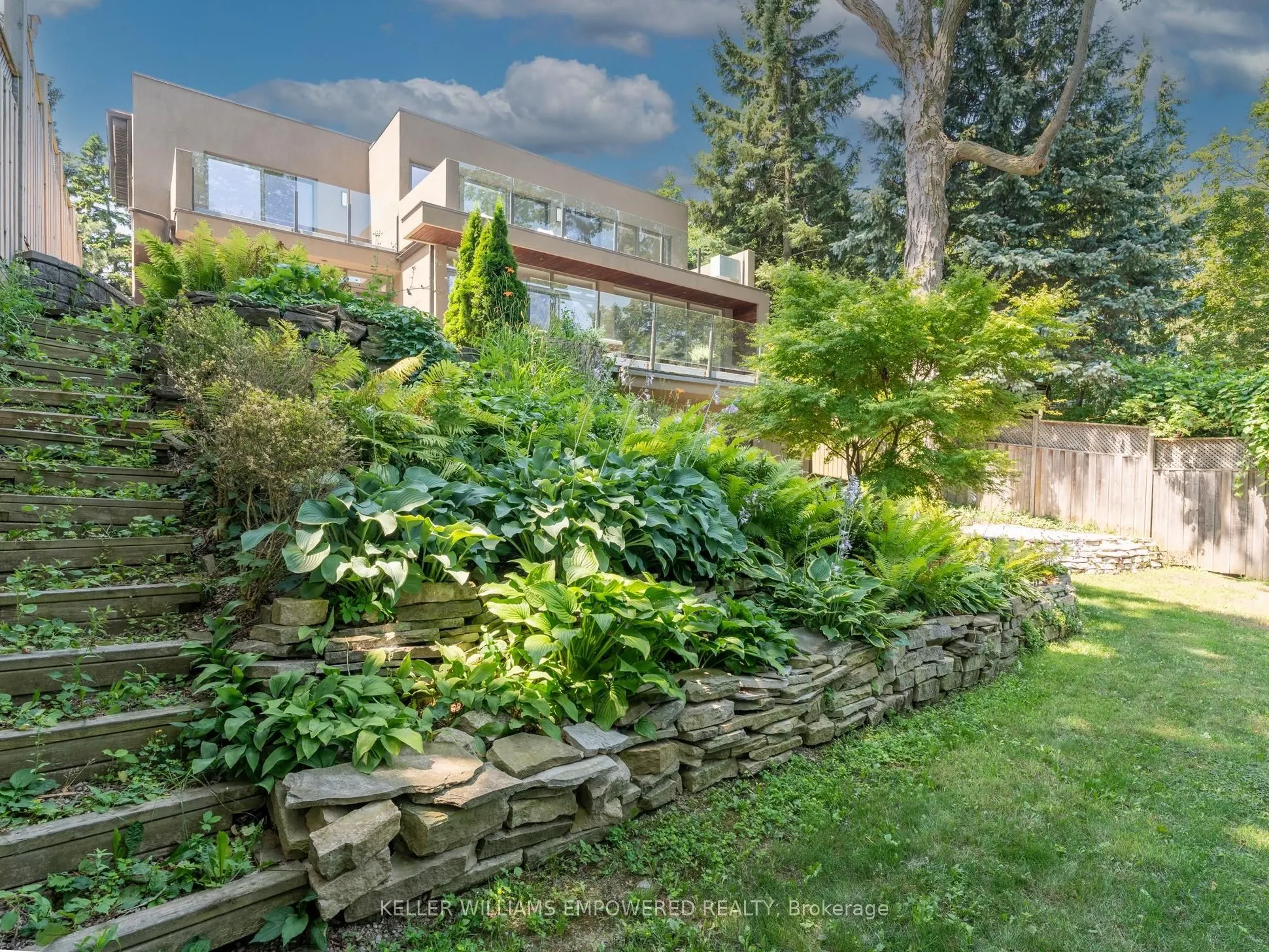 9 Fenwood Heights