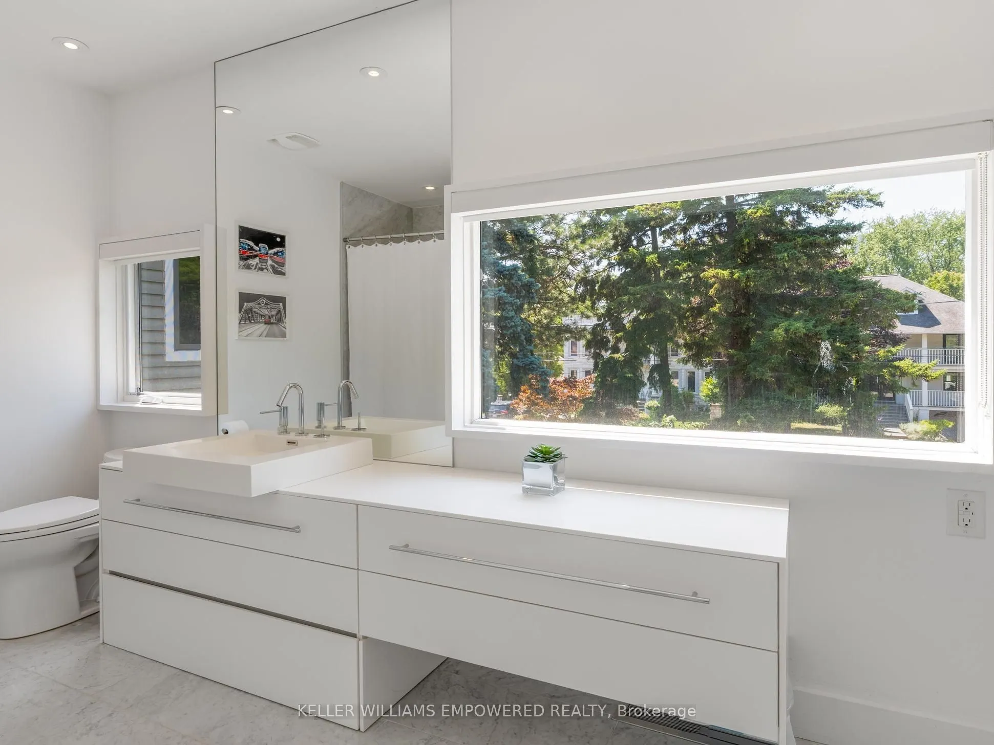 9 Fenwood Heights