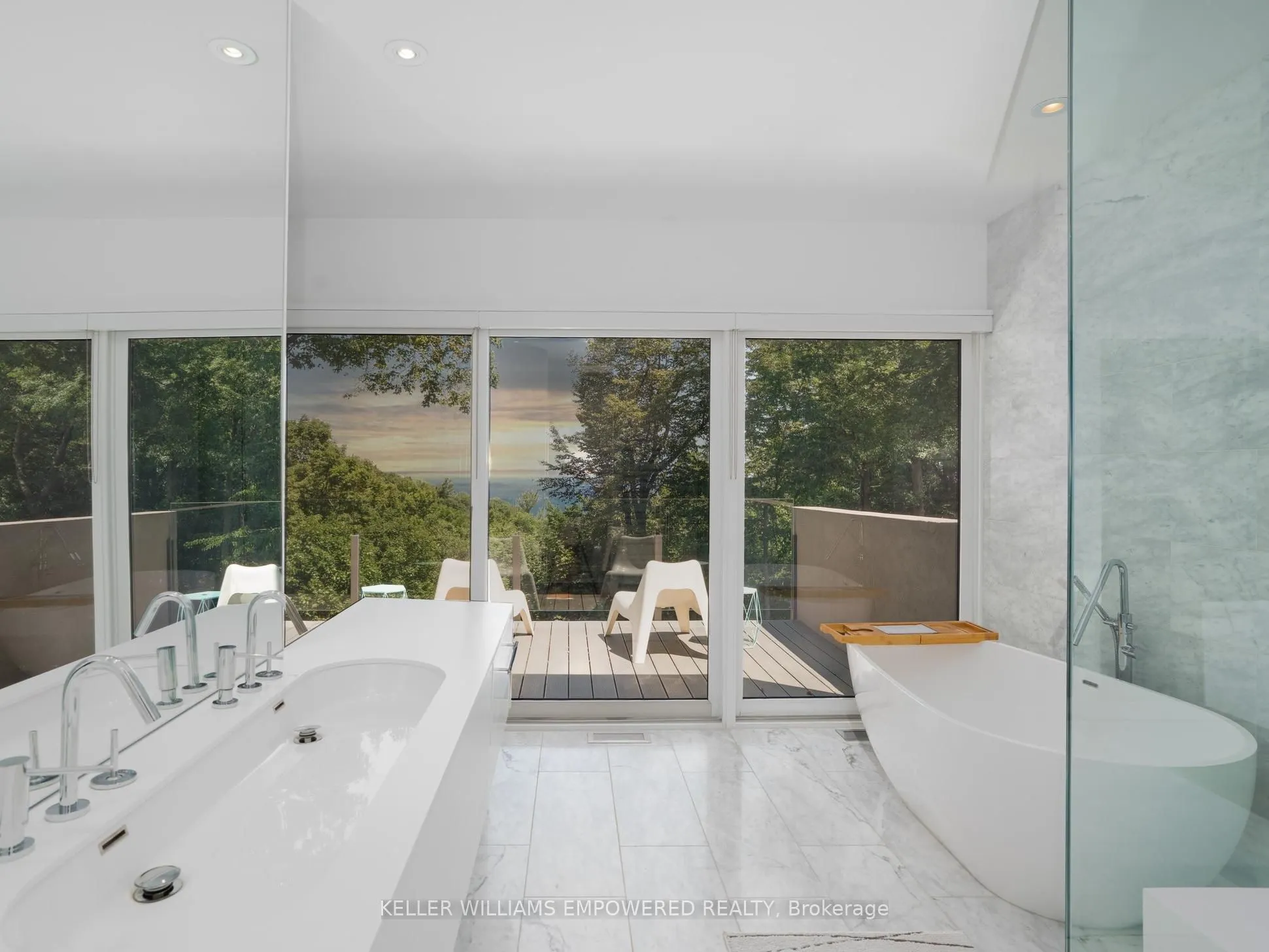 9 Fenwood Heights