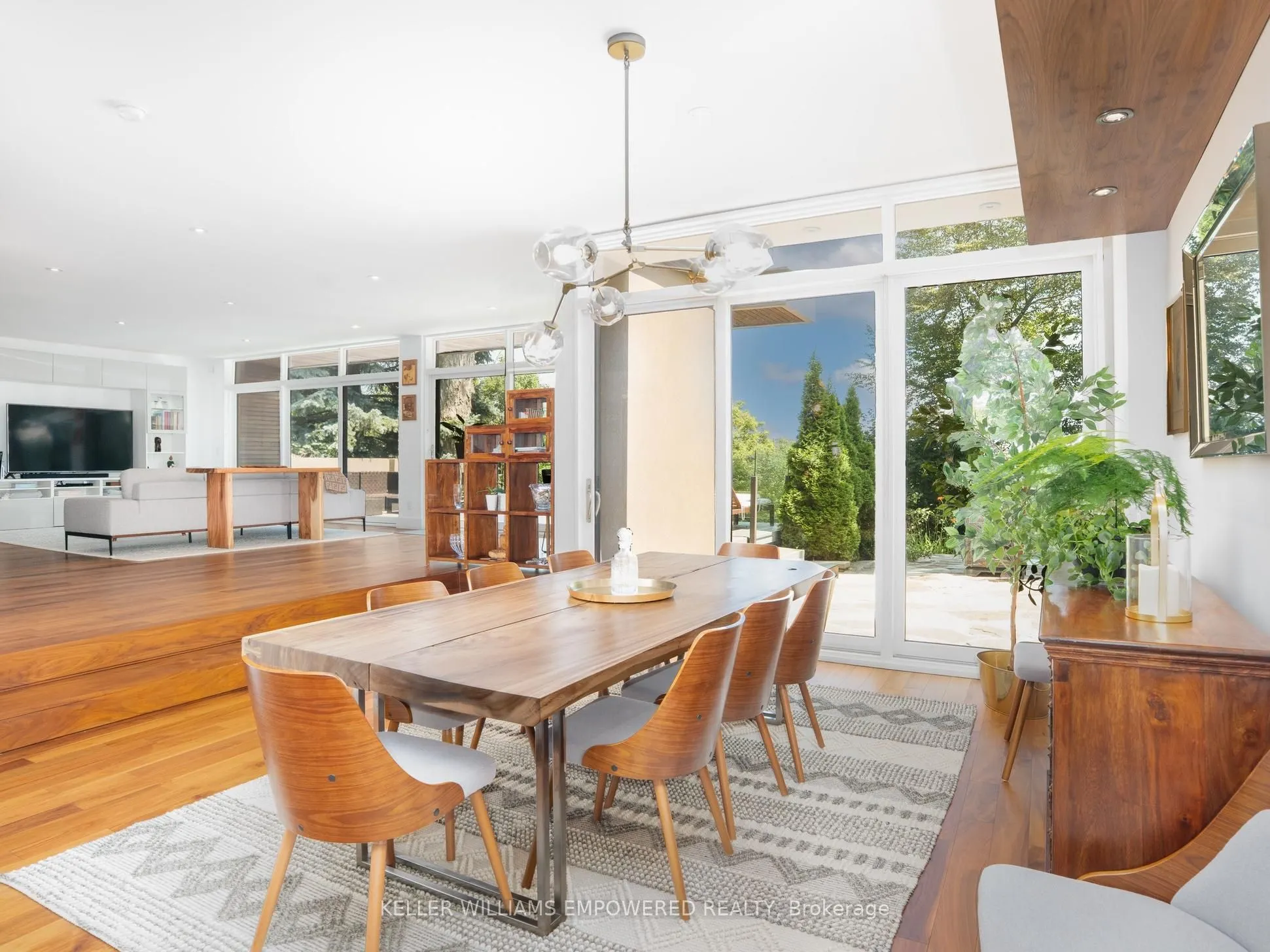 9 Fenwood Heights