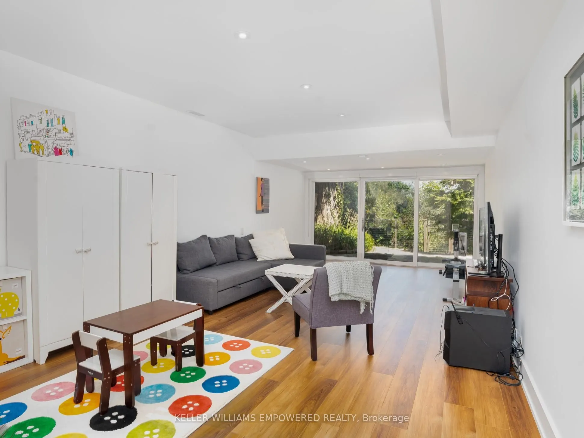 9 Fenwood Heights