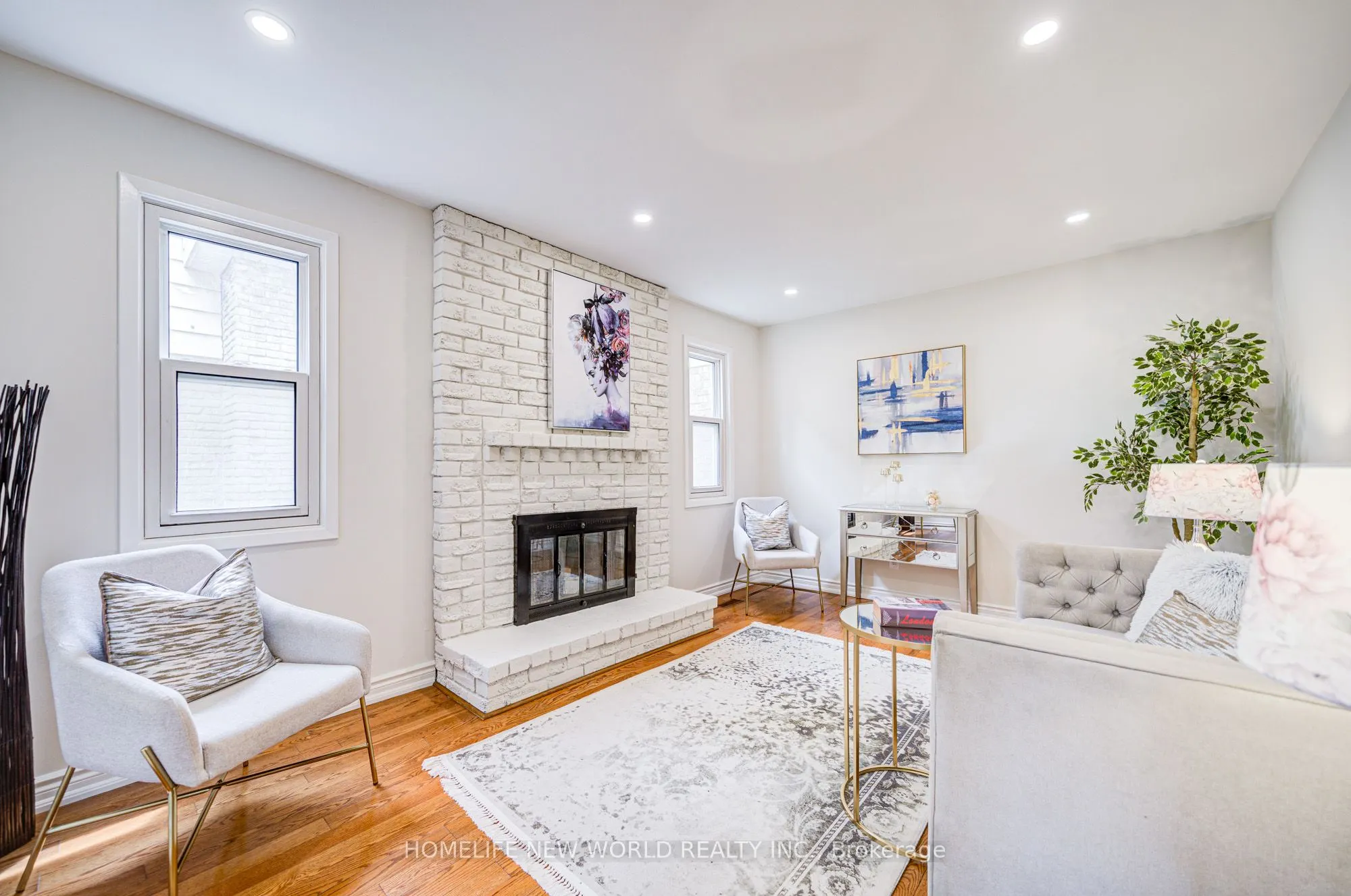 27 Massie Street