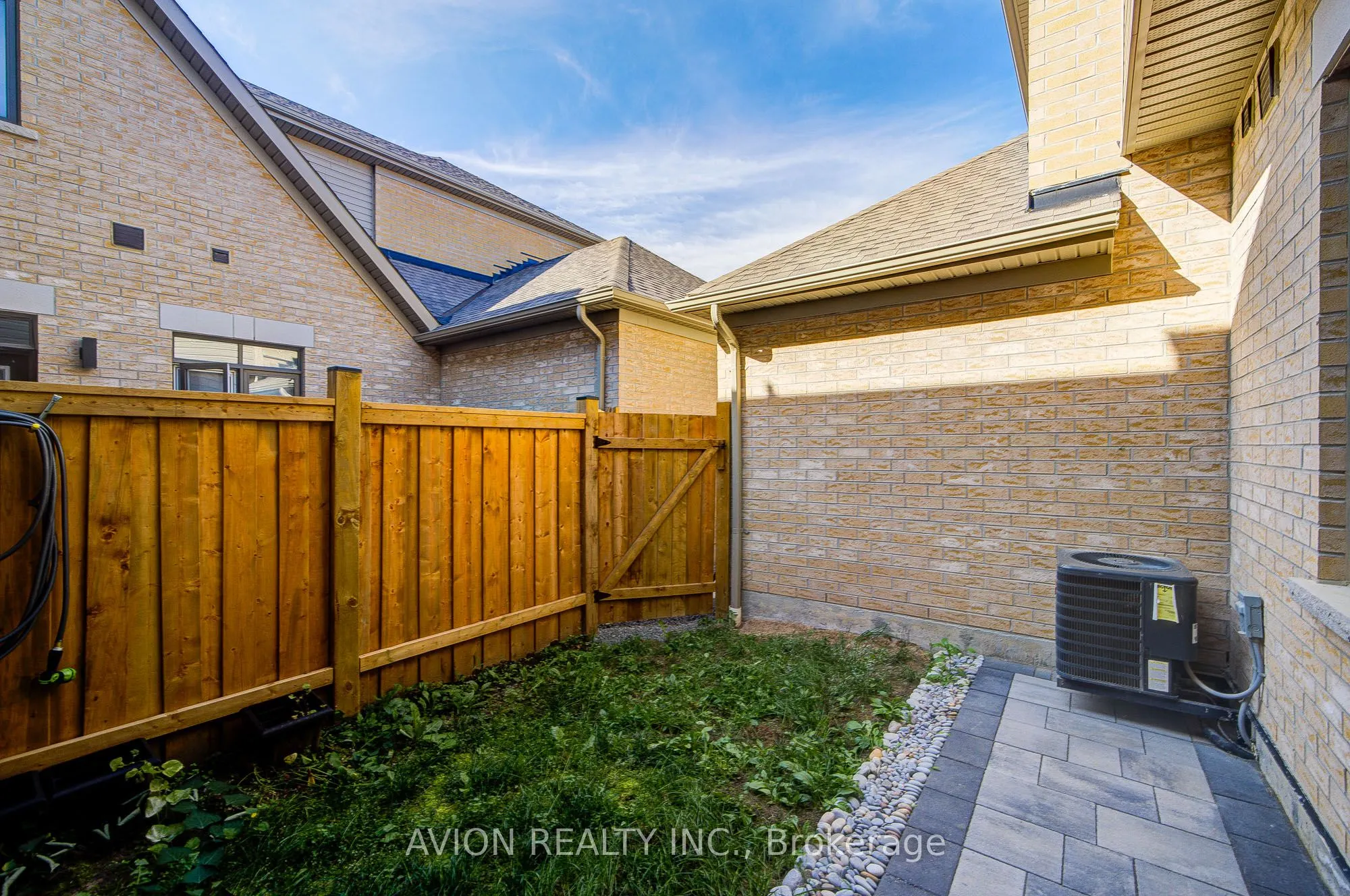 261 Coronation Road