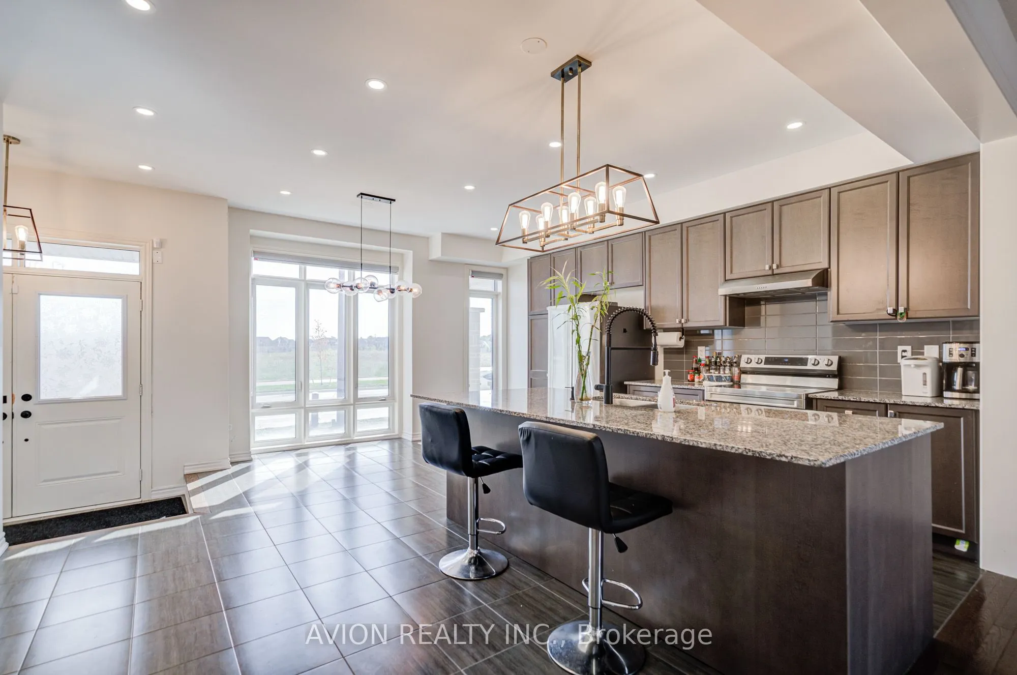 261 Coronation Road