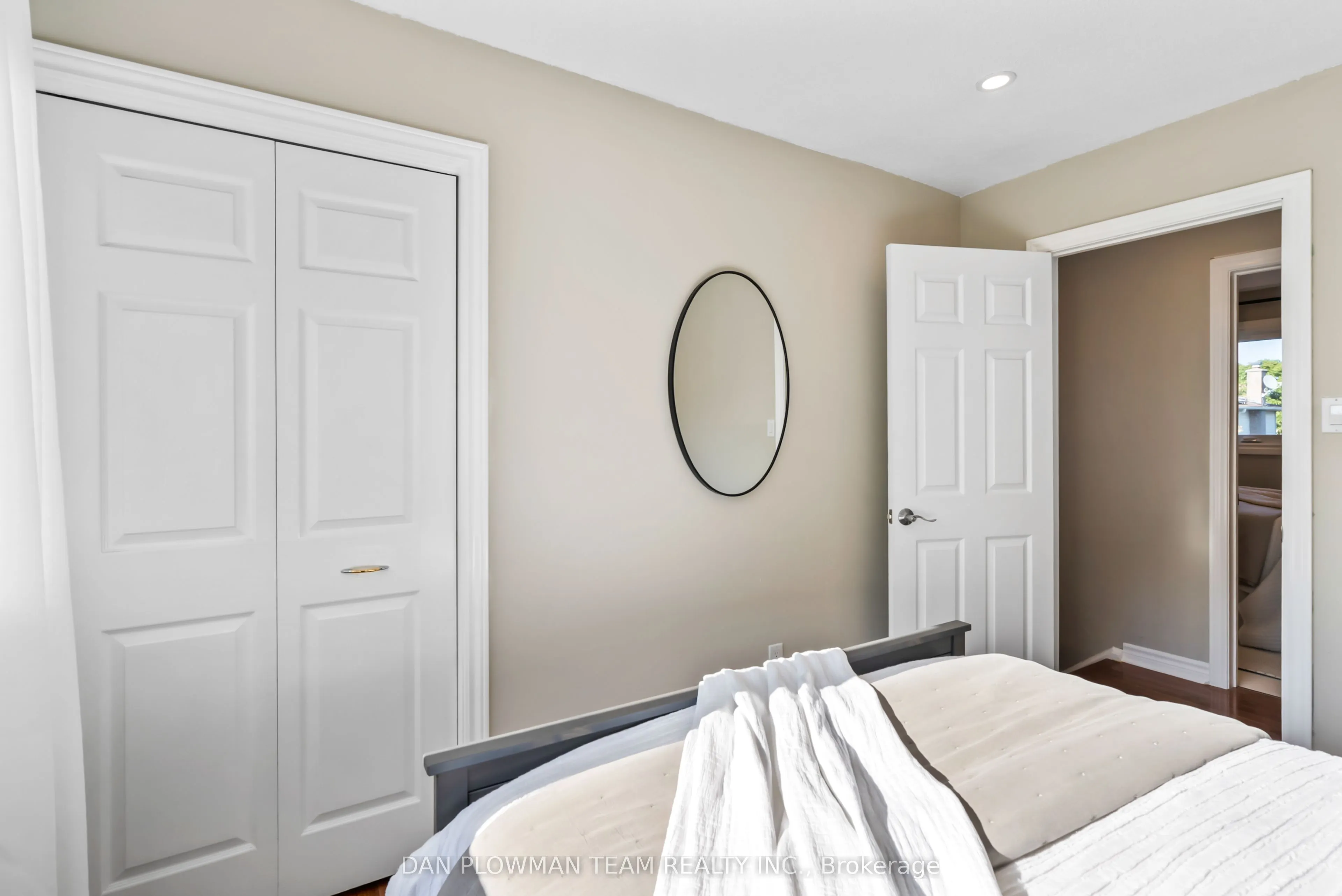 3 Hawkstone Crescent