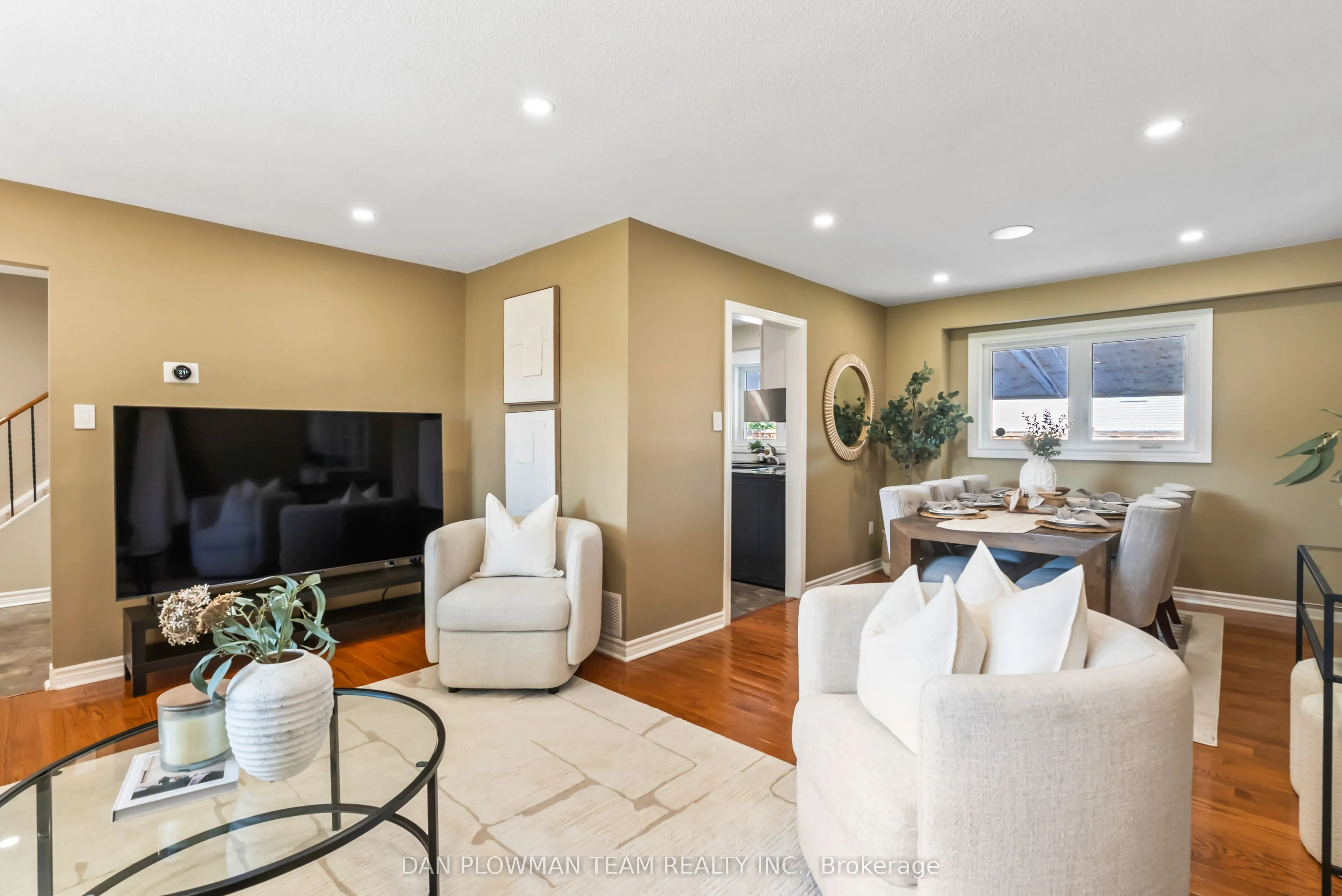 3 Hawkstone Crescent