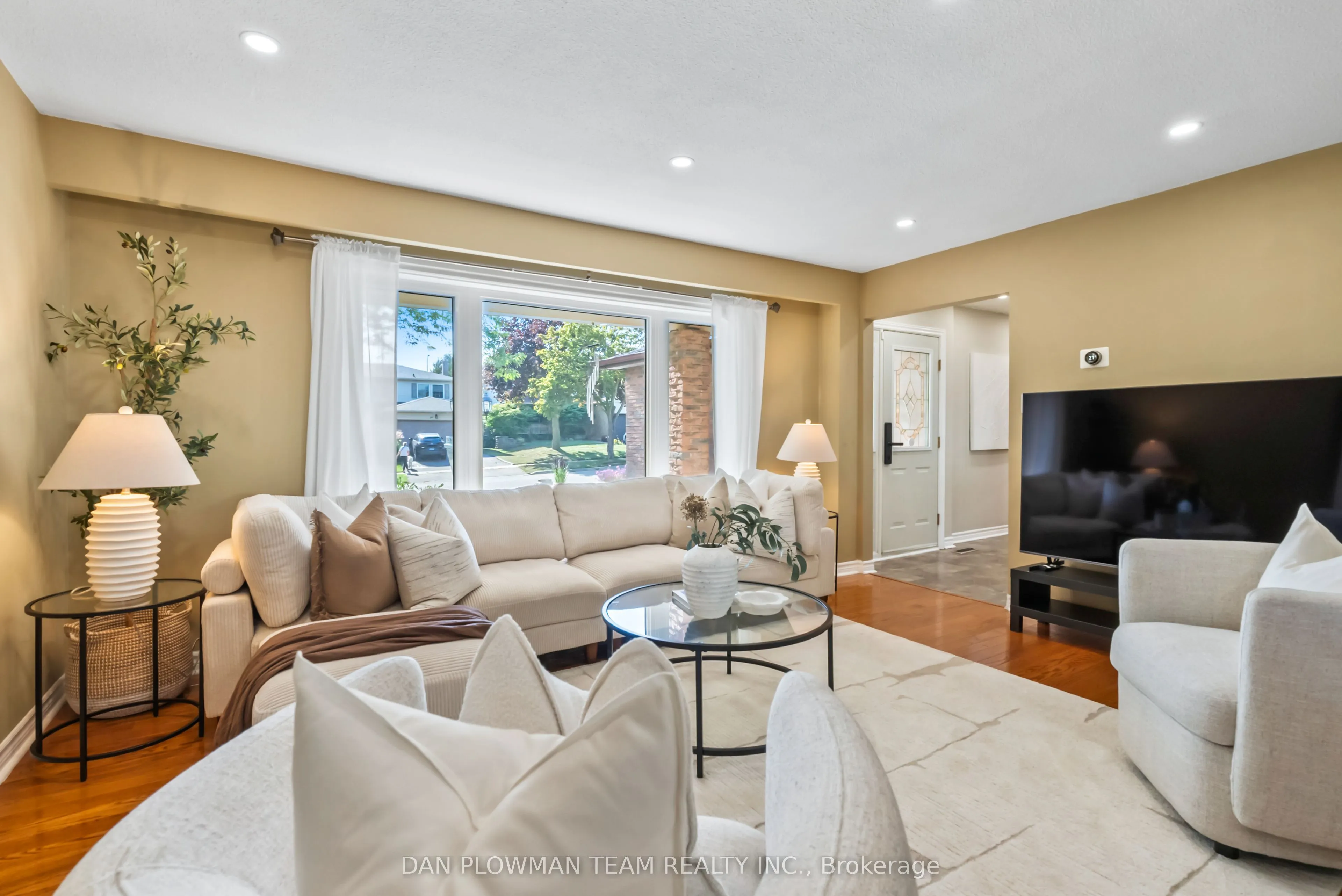 3 Hawkstone Crescent