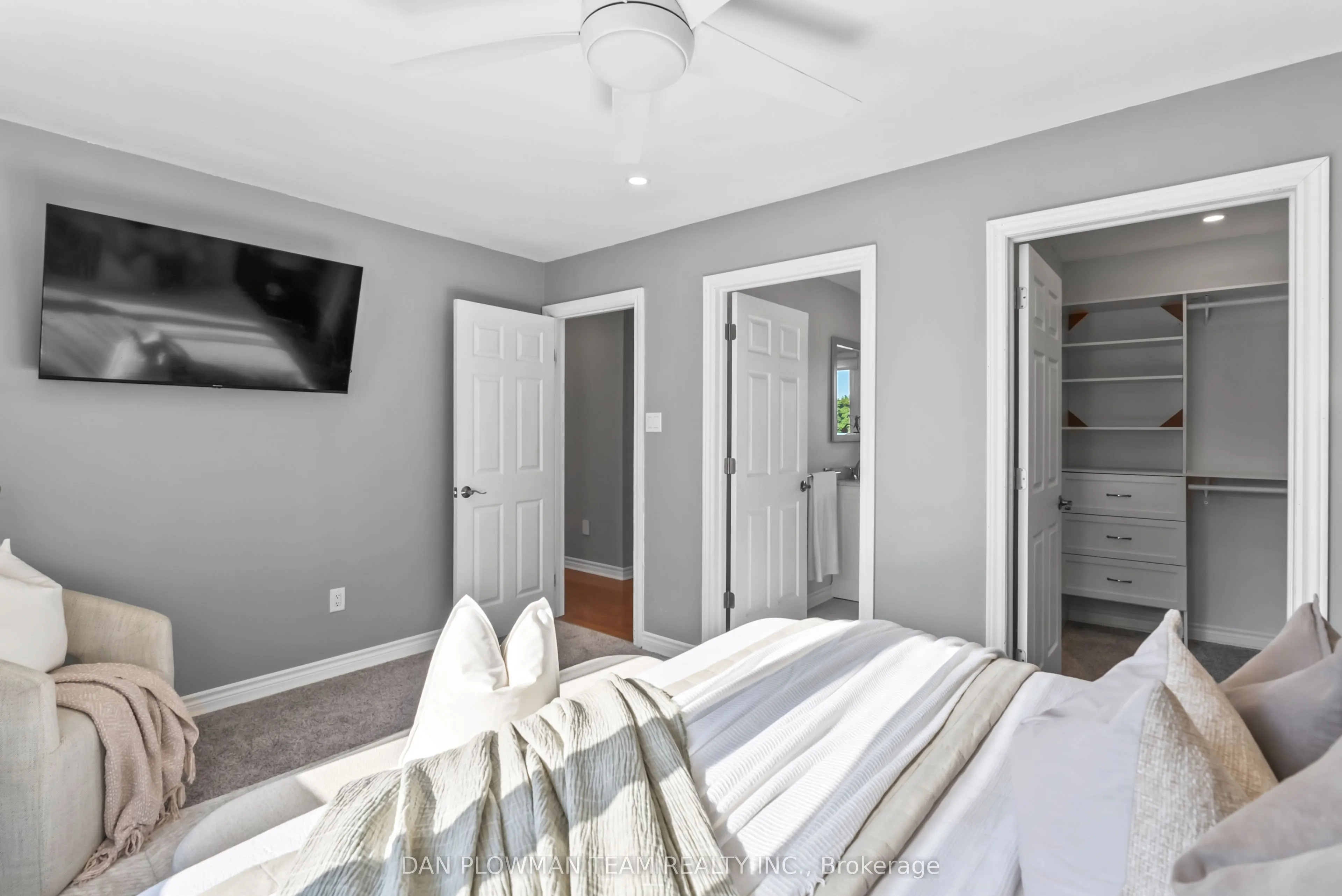 3 Hawkstone Crescent