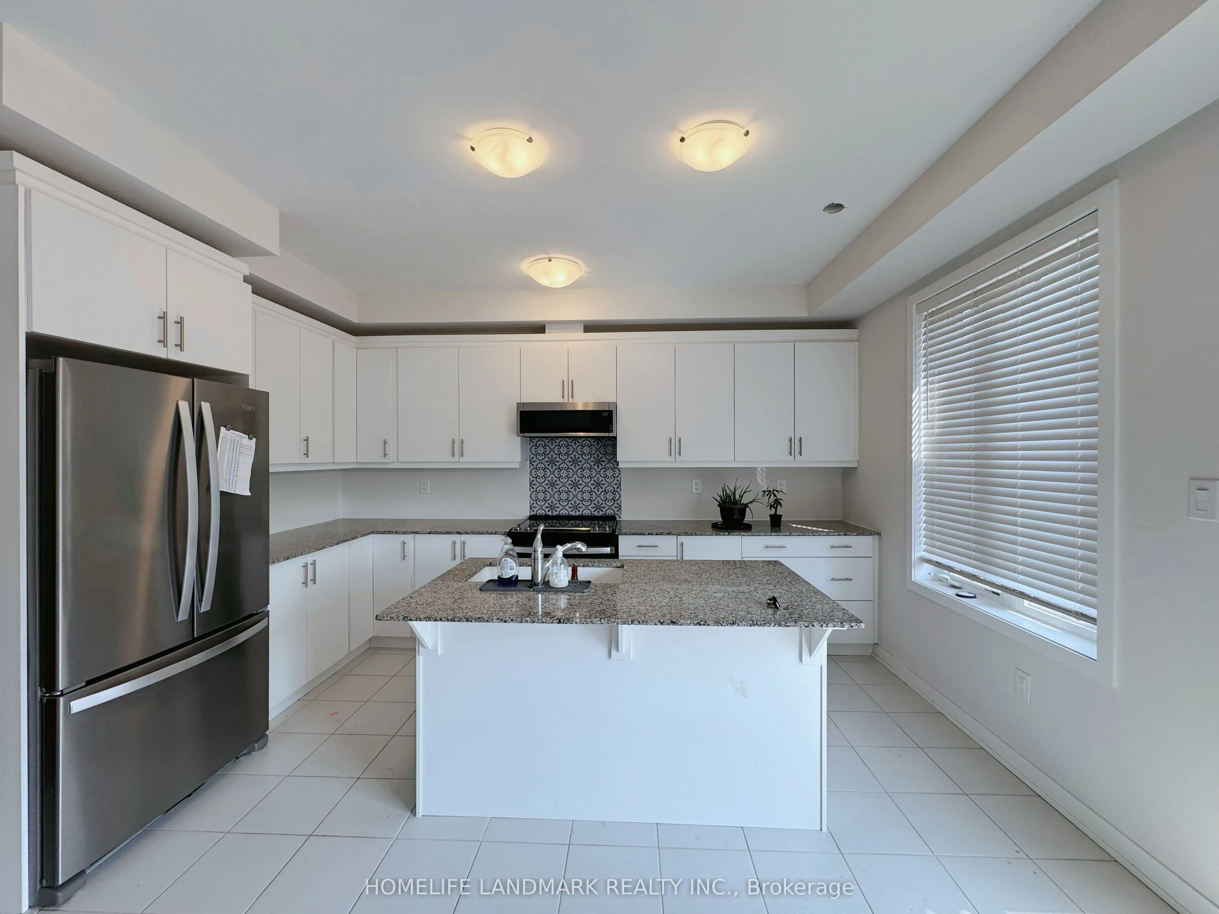 52 Selfridge Way