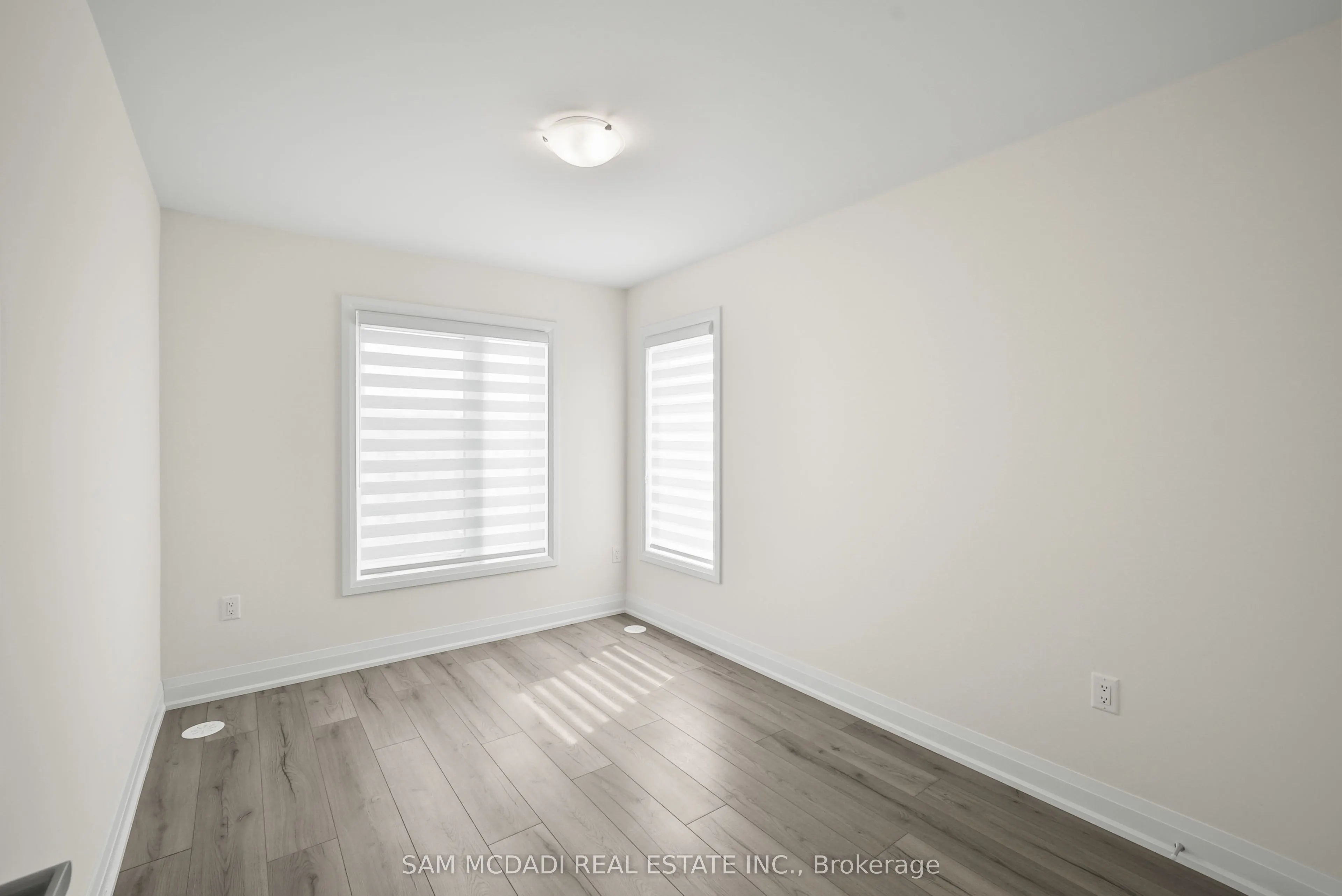 1695 Dersan Street, #601