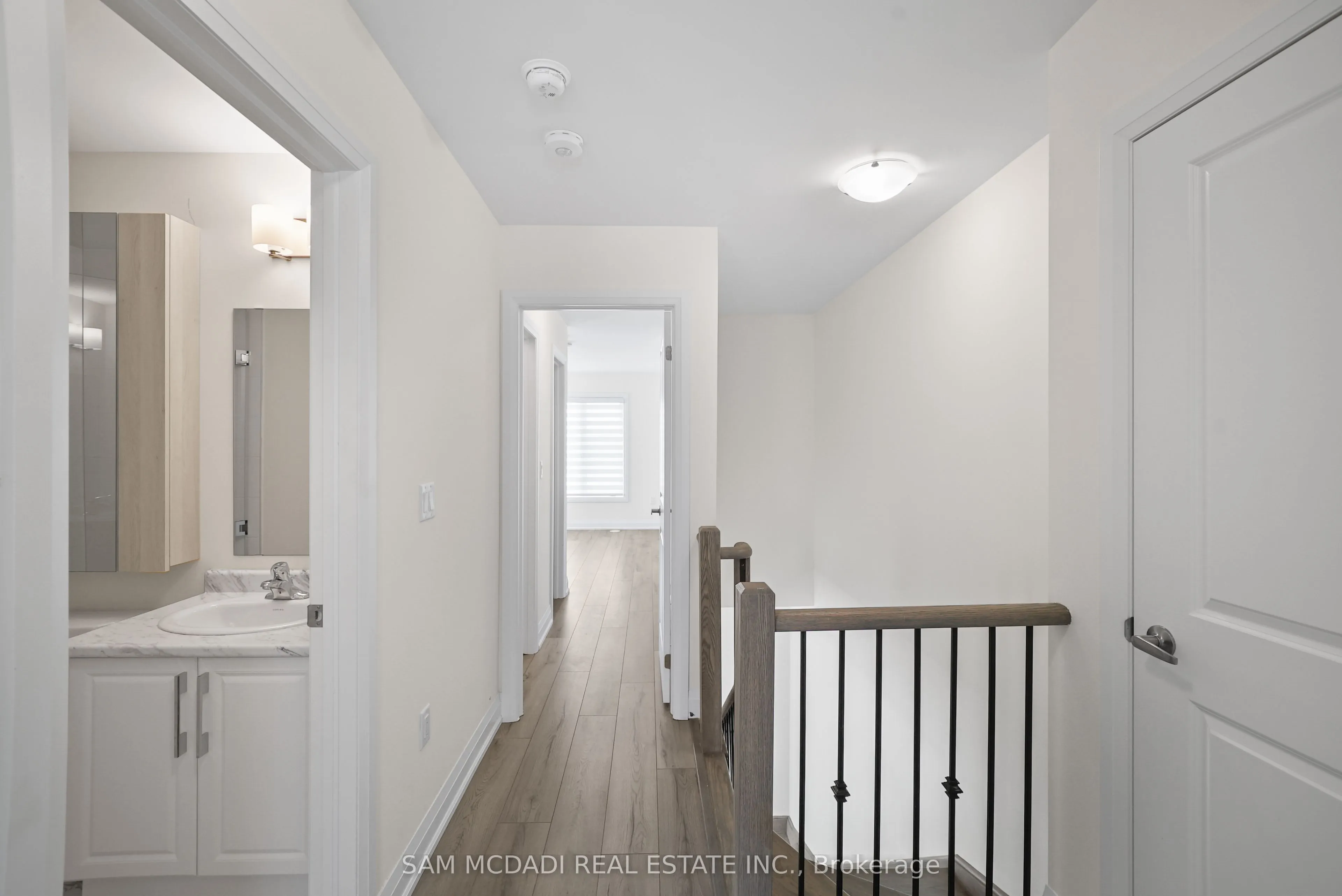 1695 Dersan Street, #601