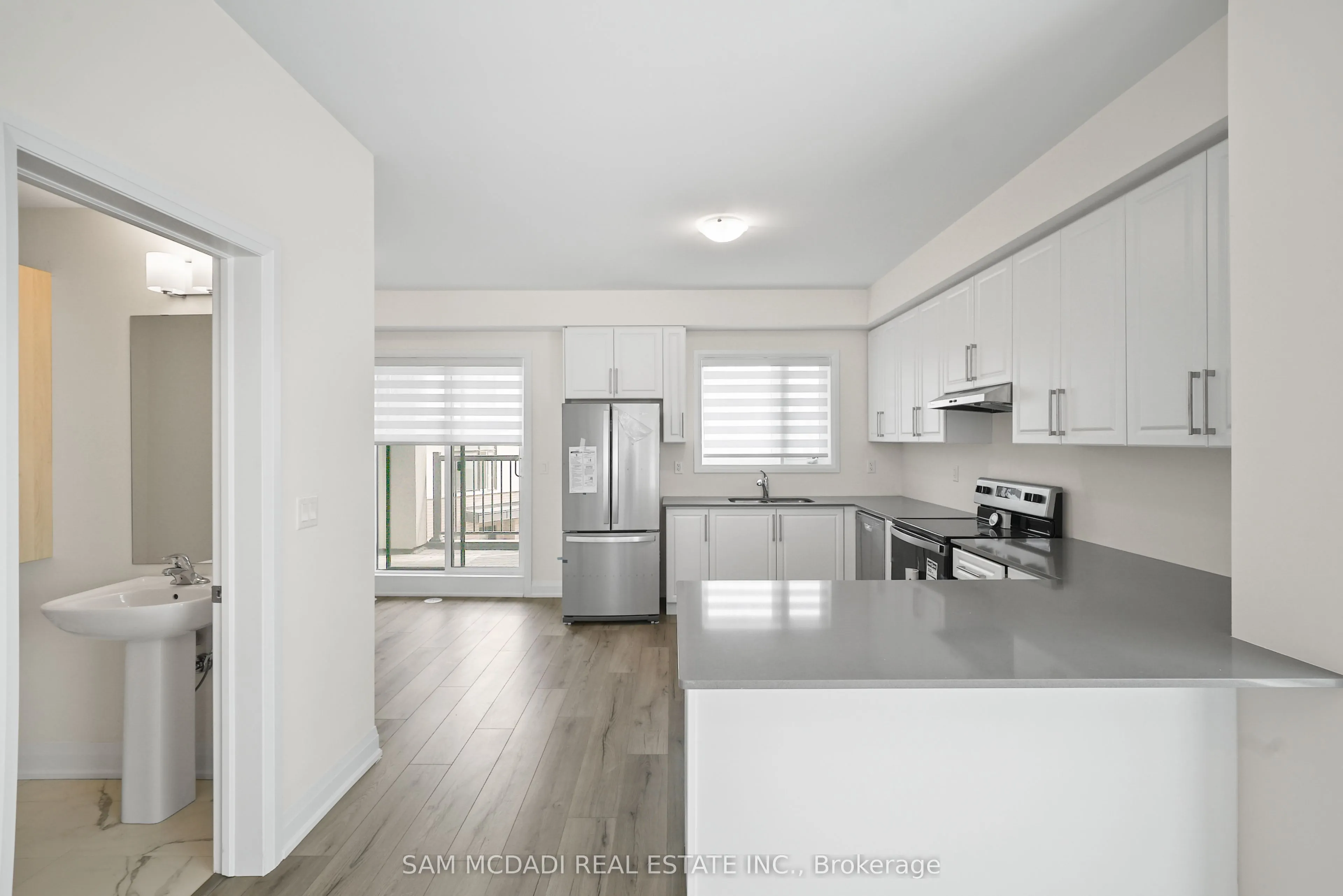 1695 Dersan Street, #601