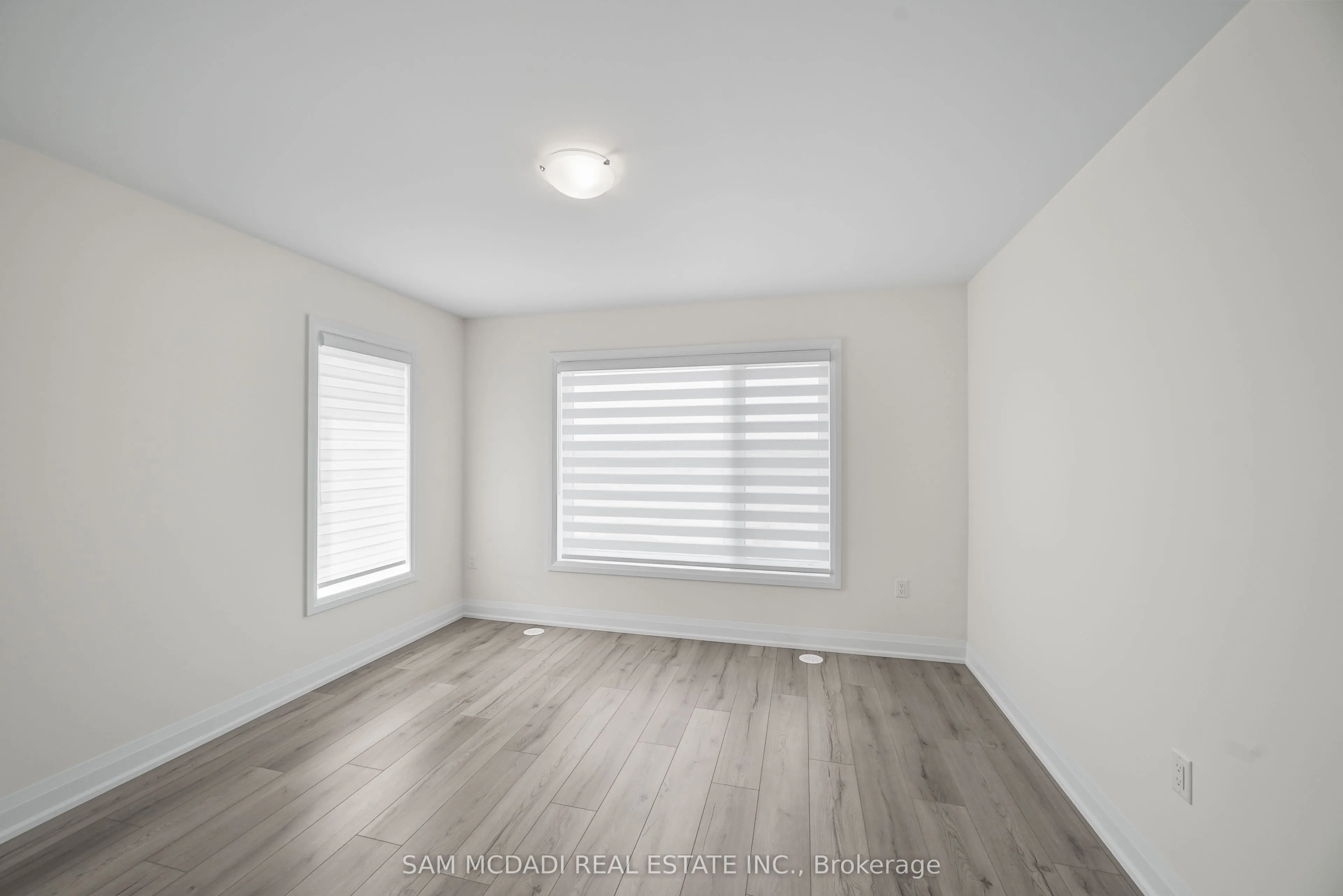 1695 Dersan Street, #601