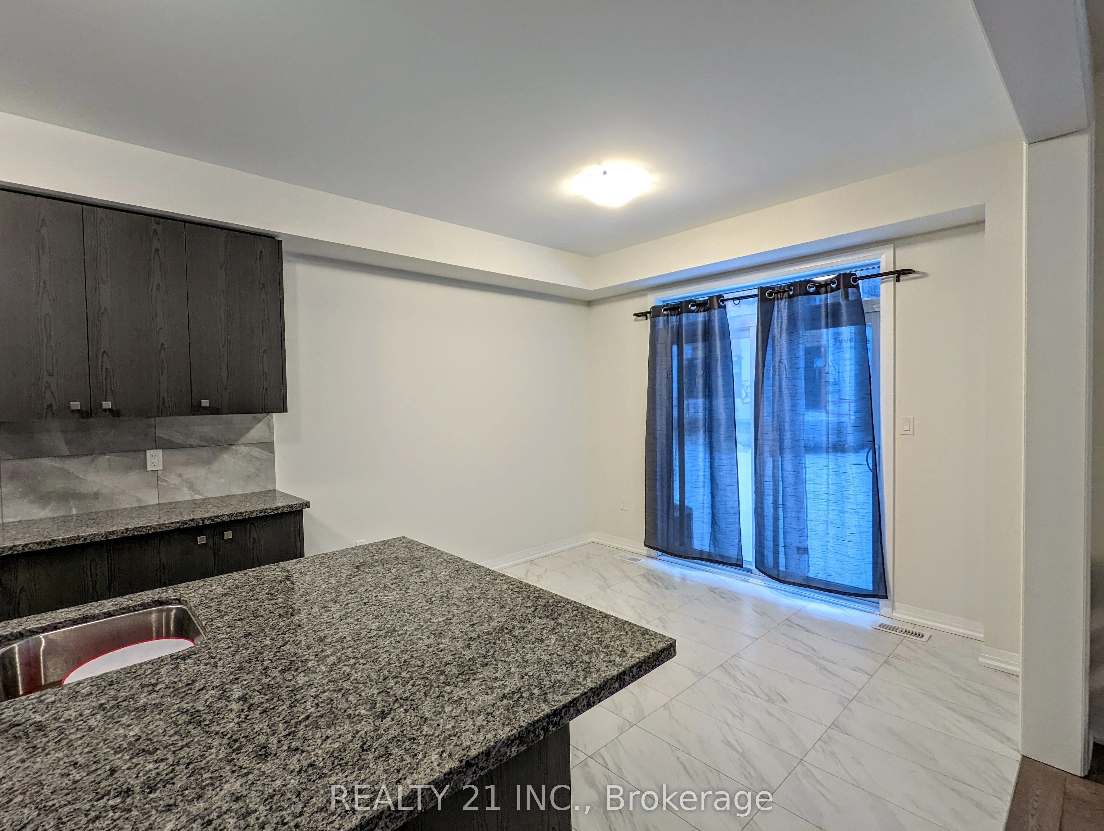 5 Arksey Street