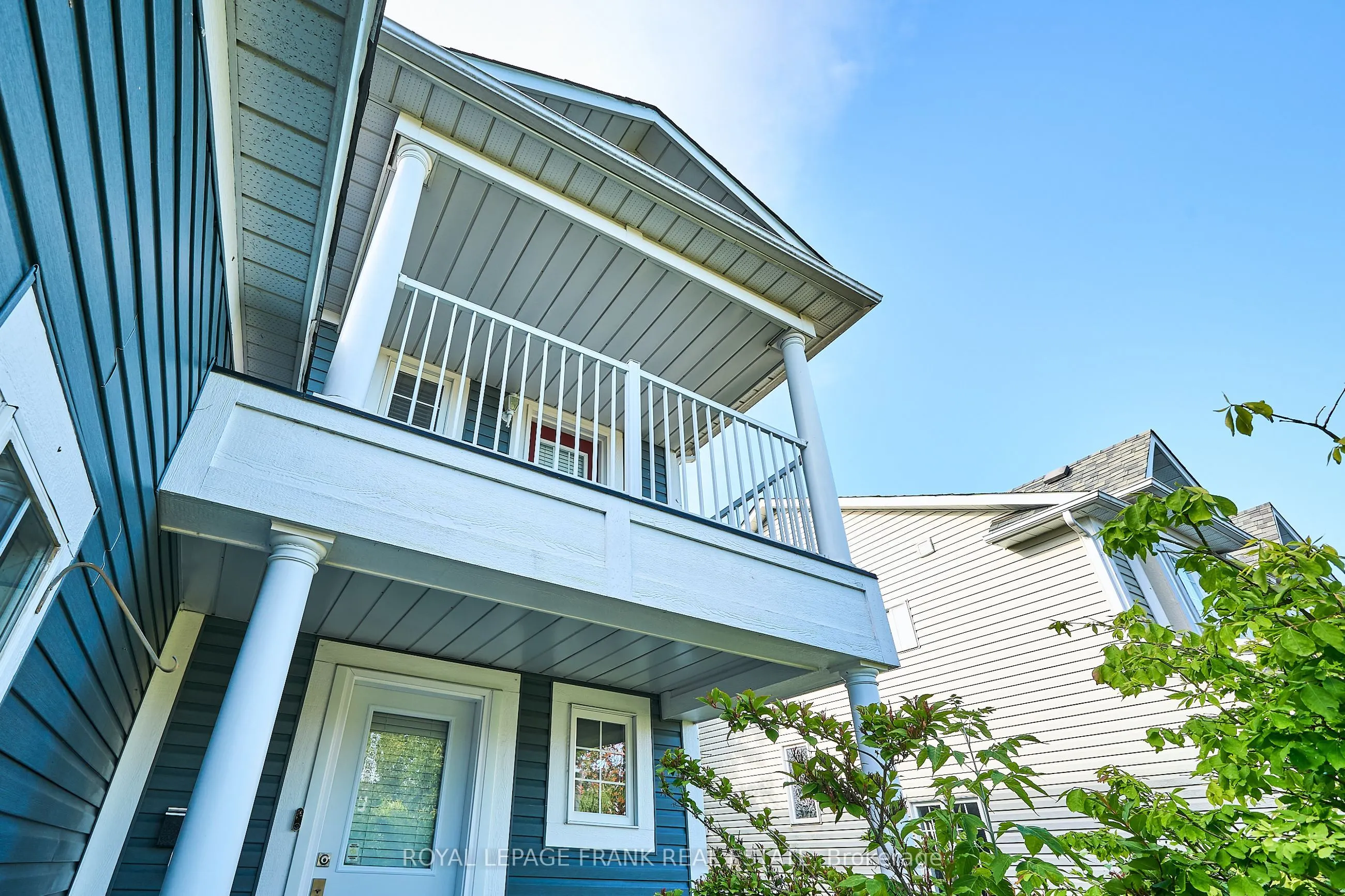 29 Carveth Crescent