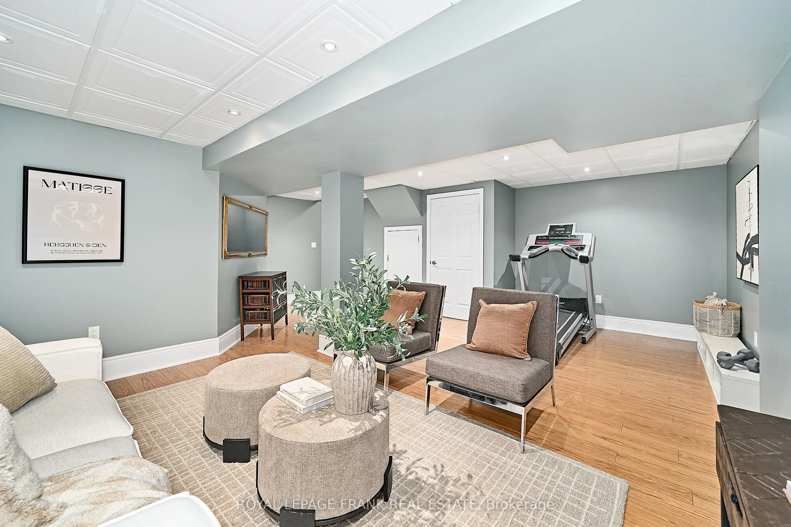 29 Carveth Crescent