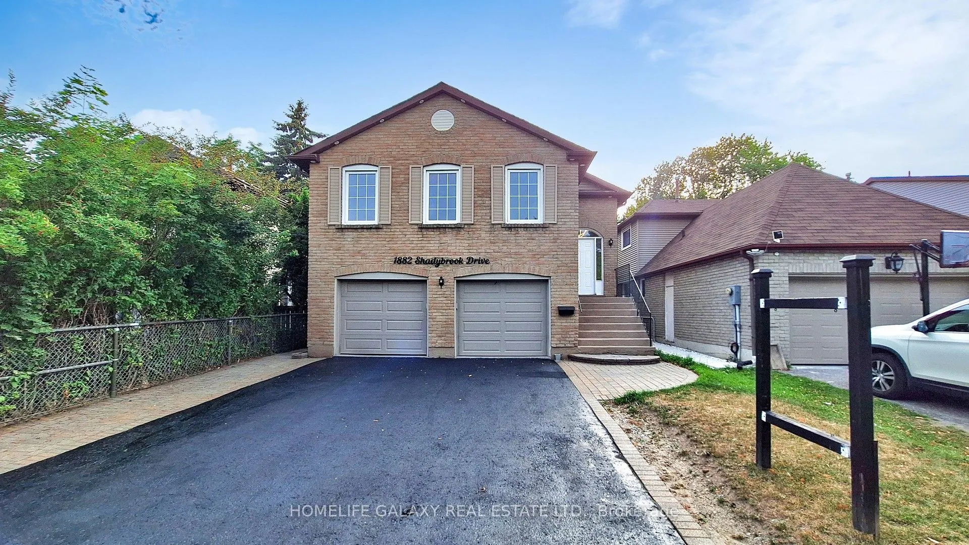 1882 Shadybrook Drive