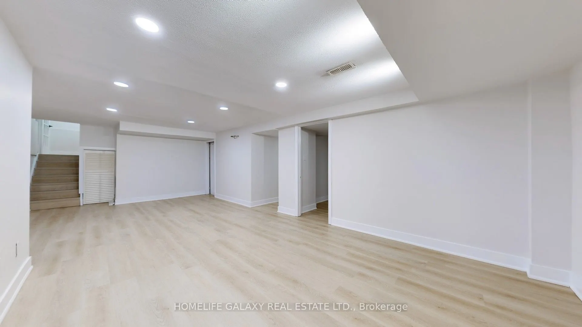 1882 Shadybrook Drive