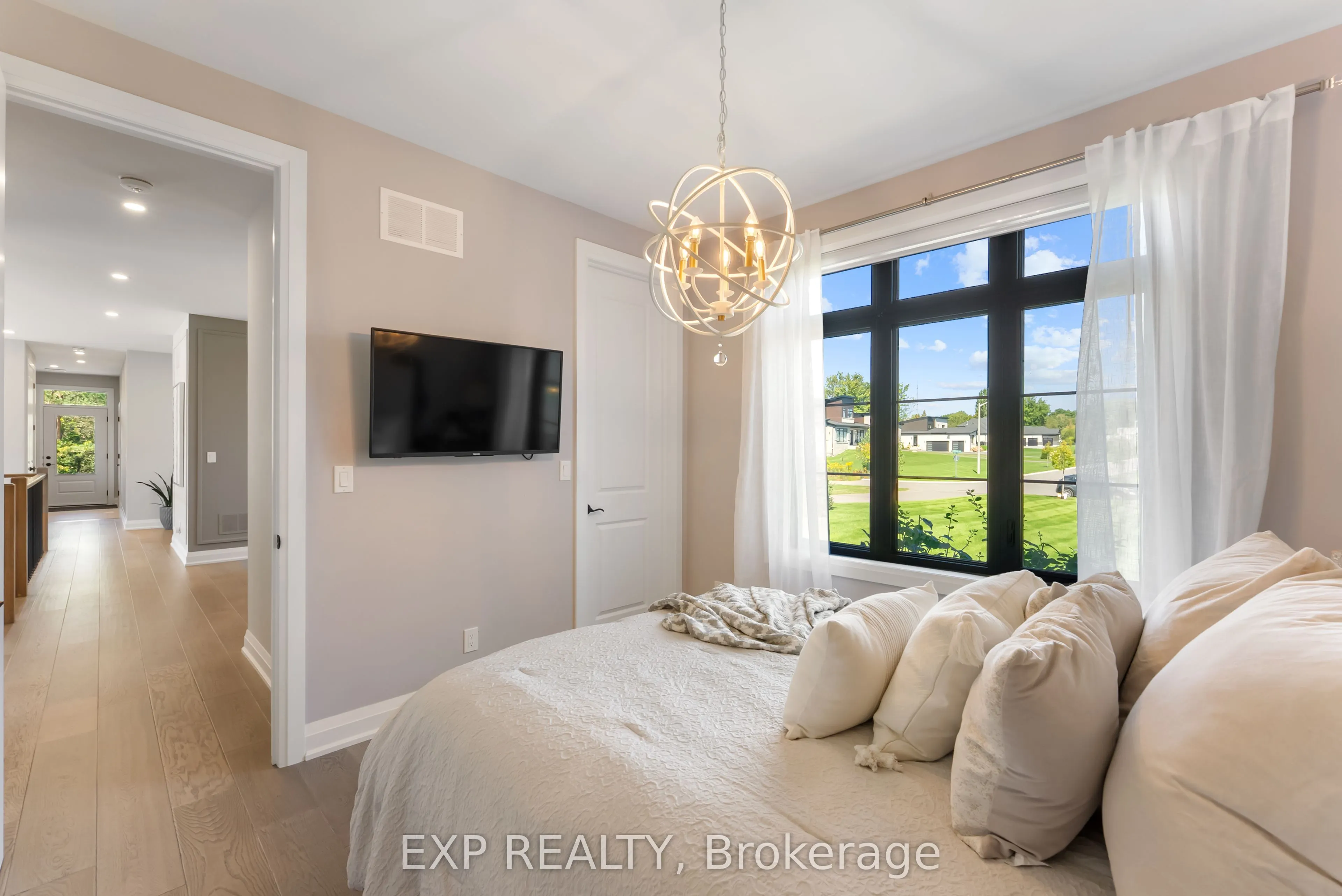 63 Charles Tilley Crescent