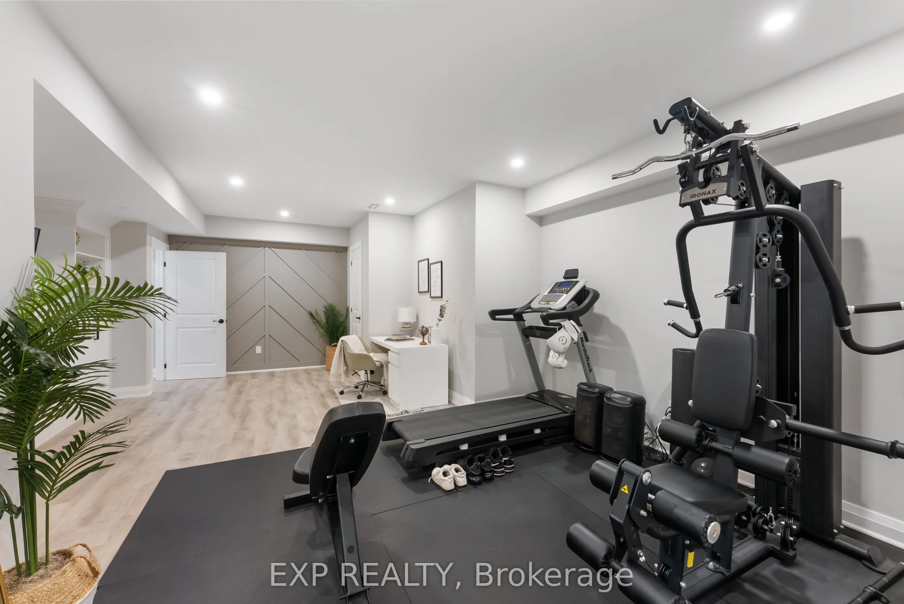 63 Charles Tilley Crescent