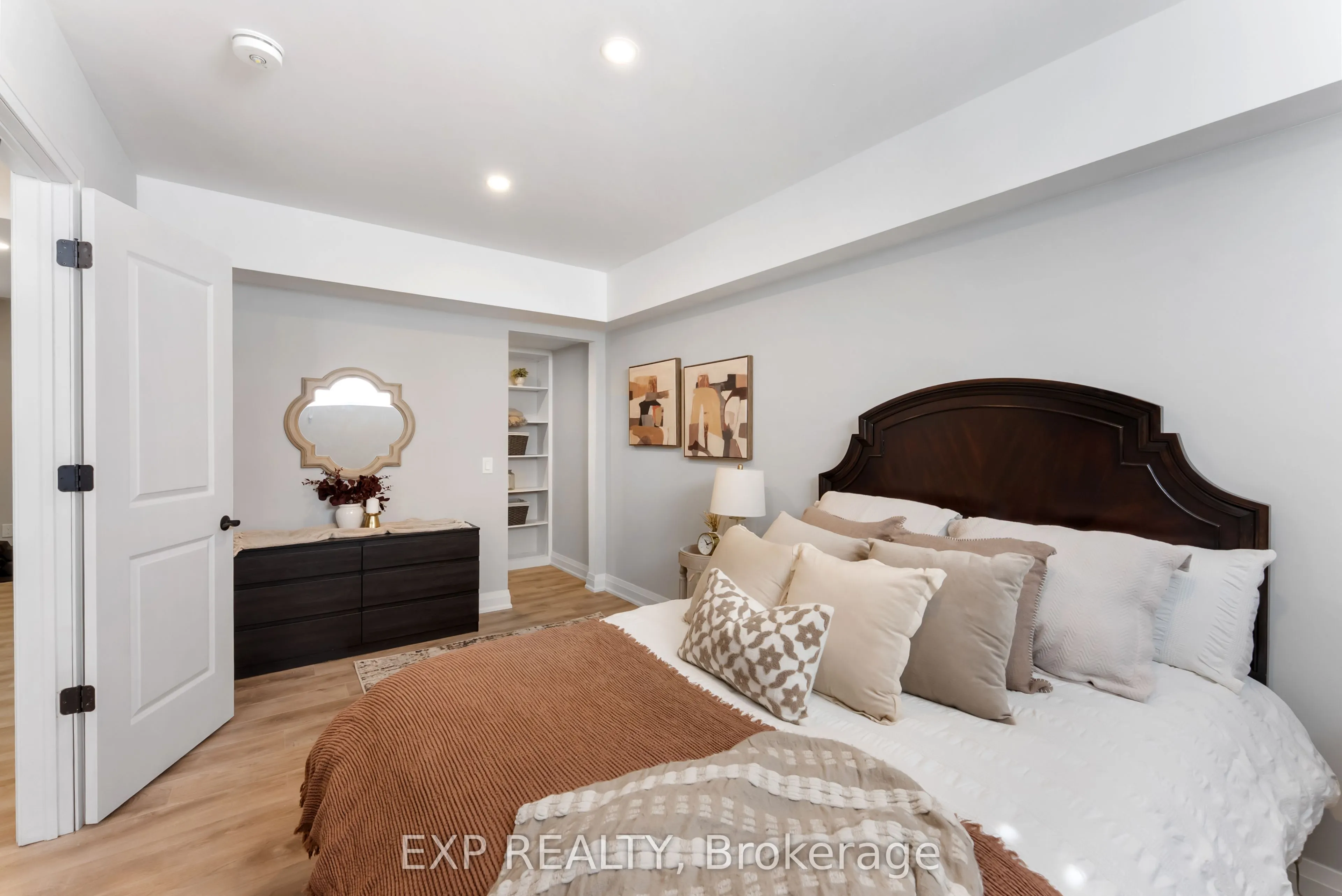 63 Charles Tilley Crescent